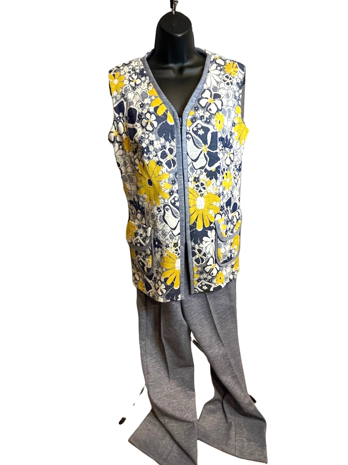 Vintage 60s 70s Hamilton 8 Full Zip Sleeveless Polyester Leisure Suit