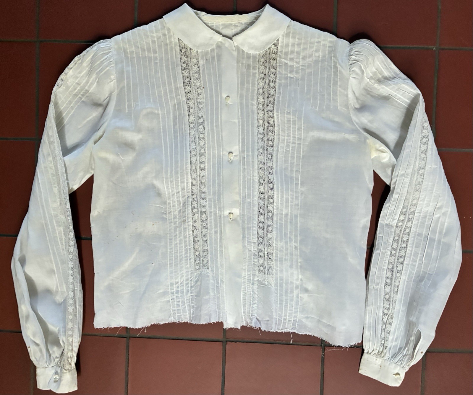 Vintage Handmade 40s White Pintuck Lace Button Up Blouse Top Size M