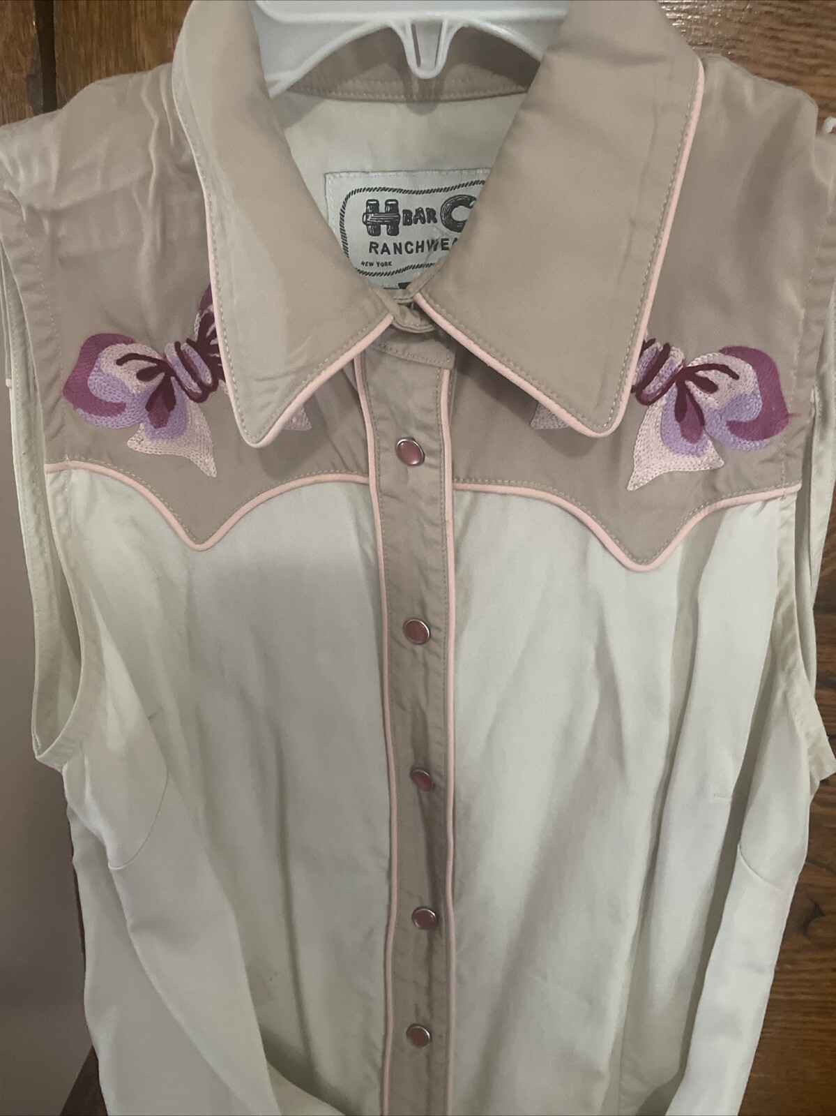 VTG H BAR C California Ranchwear Sleeveless M Pearl Snap Shirt Embroidered Bows