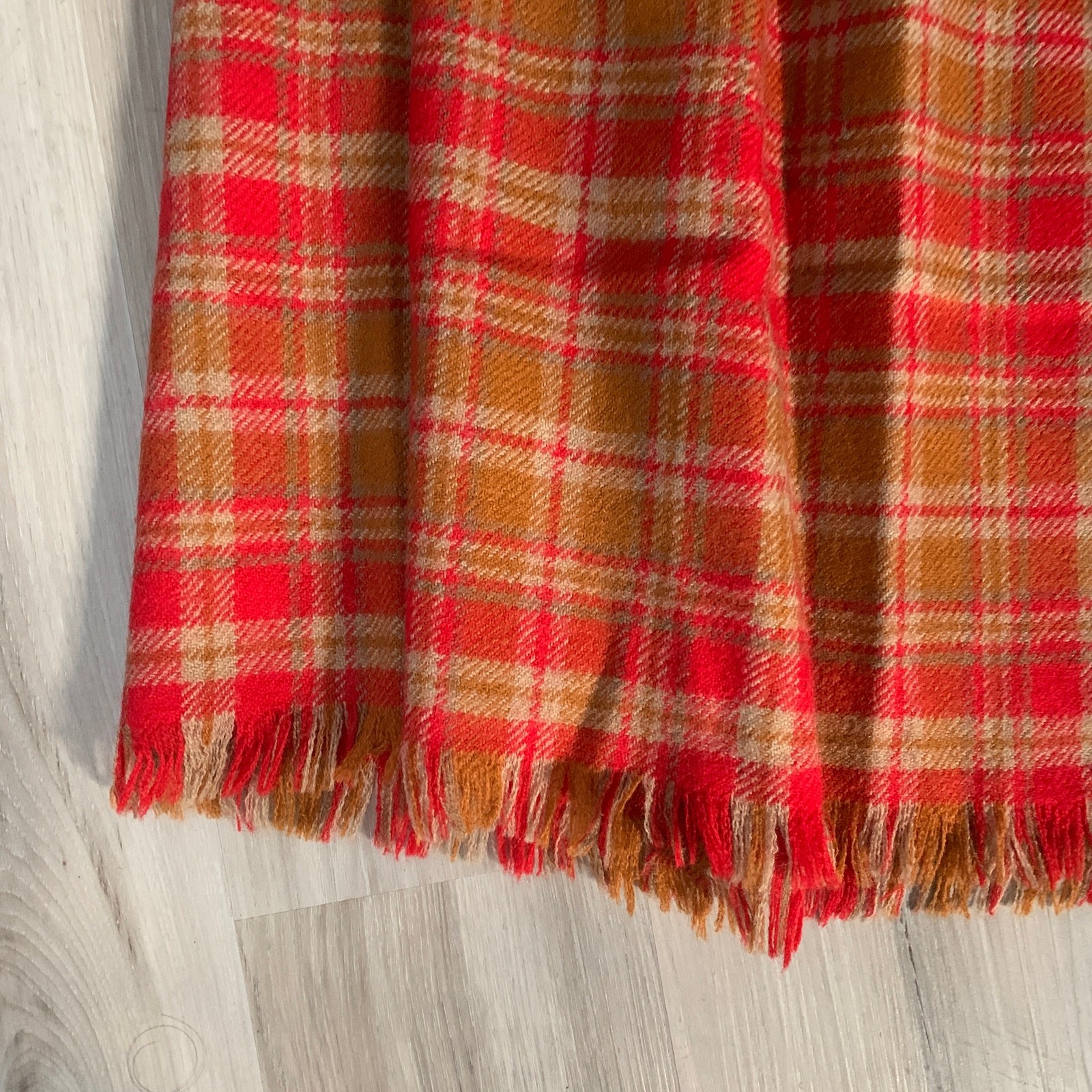 Vintage Lord Taylor Women’s Wool Pleated Plaid Long Skirt Small Orange Ripped