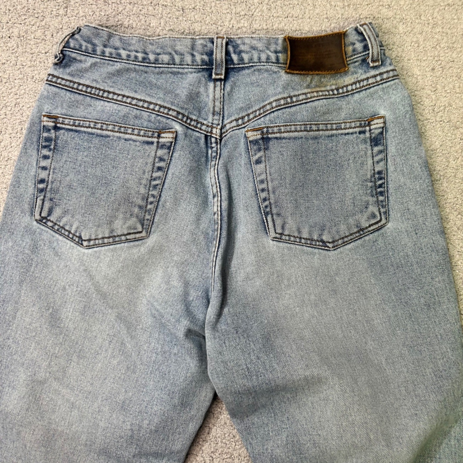 American Eagle Dungarees 1990s Vintage 10 PET Light Wash High Rise Straight Leg