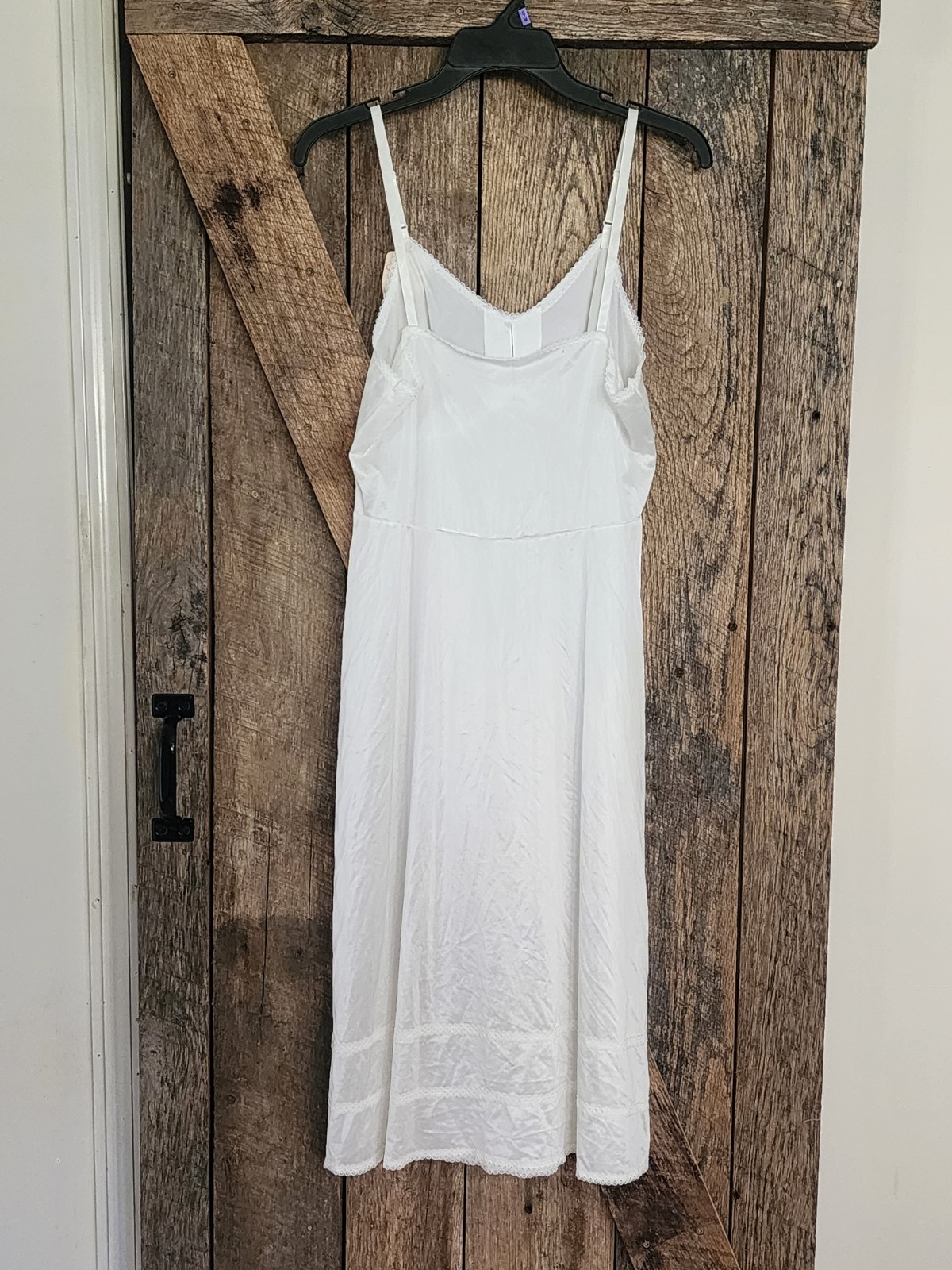 White Dixie Belle Lingerie Antron III USA Lace Tall Vintage Below Knee Size 38″