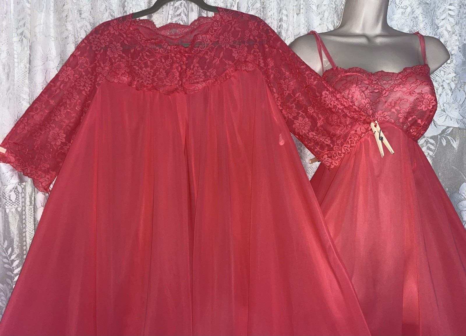 VTG Gossard Artemis 36 M Deep Rich CORAL Peignoir Robe Nightgown Gown w Lace Set