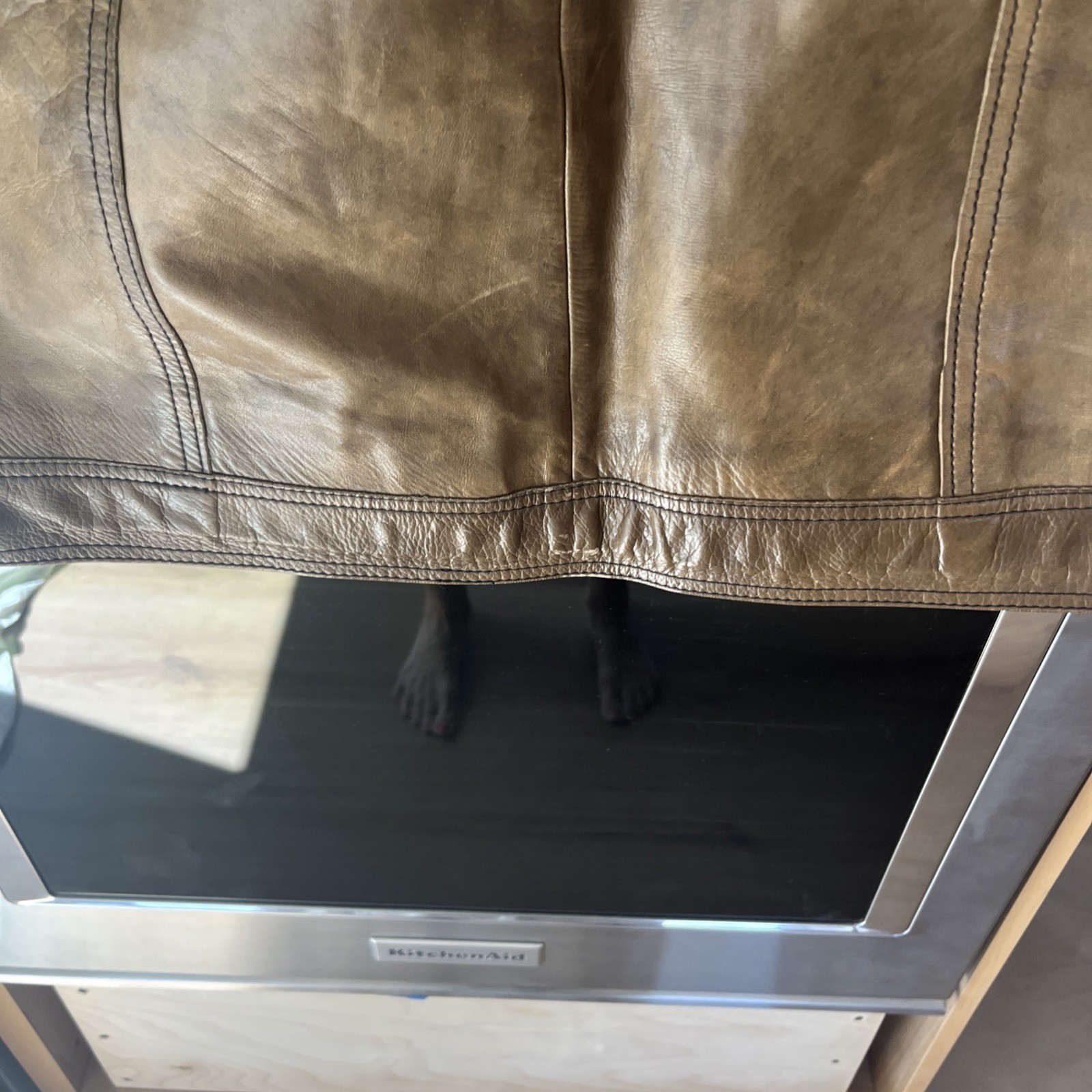 Vintage 60’s Beatle Vibe Women’s Leather Mini Skirt. Size 6 To 8 Cordoba London