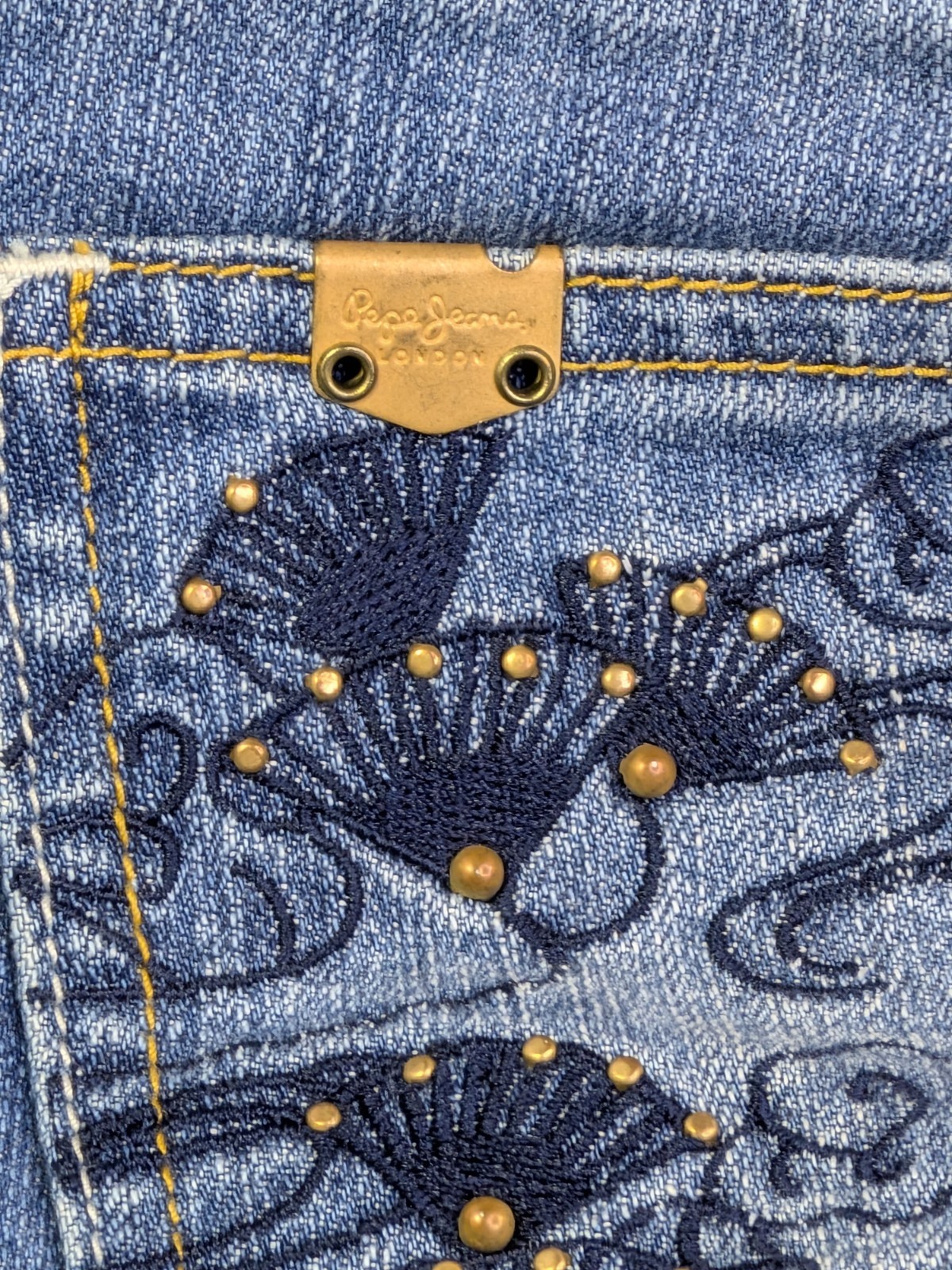 New Pepe Jeans London „Jasmine” Embroidered Peacock & Floral Denim – Size 32