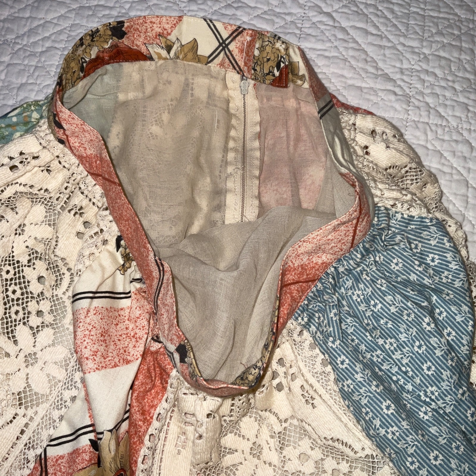 Vintage Womens Skirt size S 6 ? vintage 70s cotton patchwork long peach blue