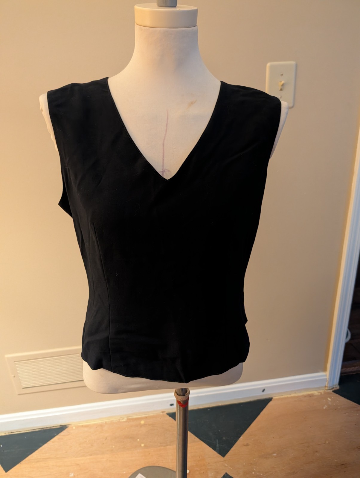 Vintage 1990s Zara Sleeveless Black Top W/Buttons Down The Back