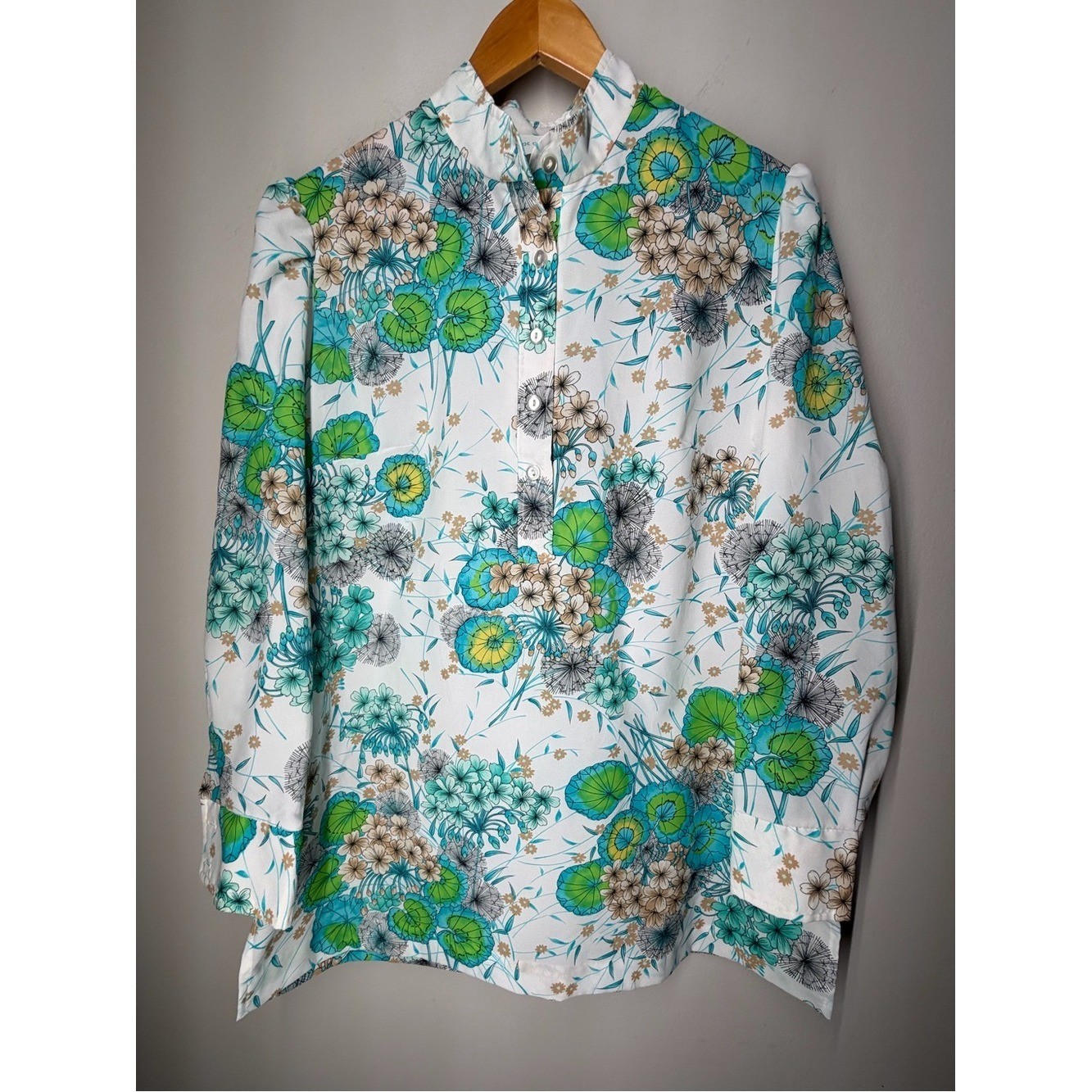 Vintage 70s Alex Colman Floral Mod Tunic Blouse Psychedelic Button Front Top