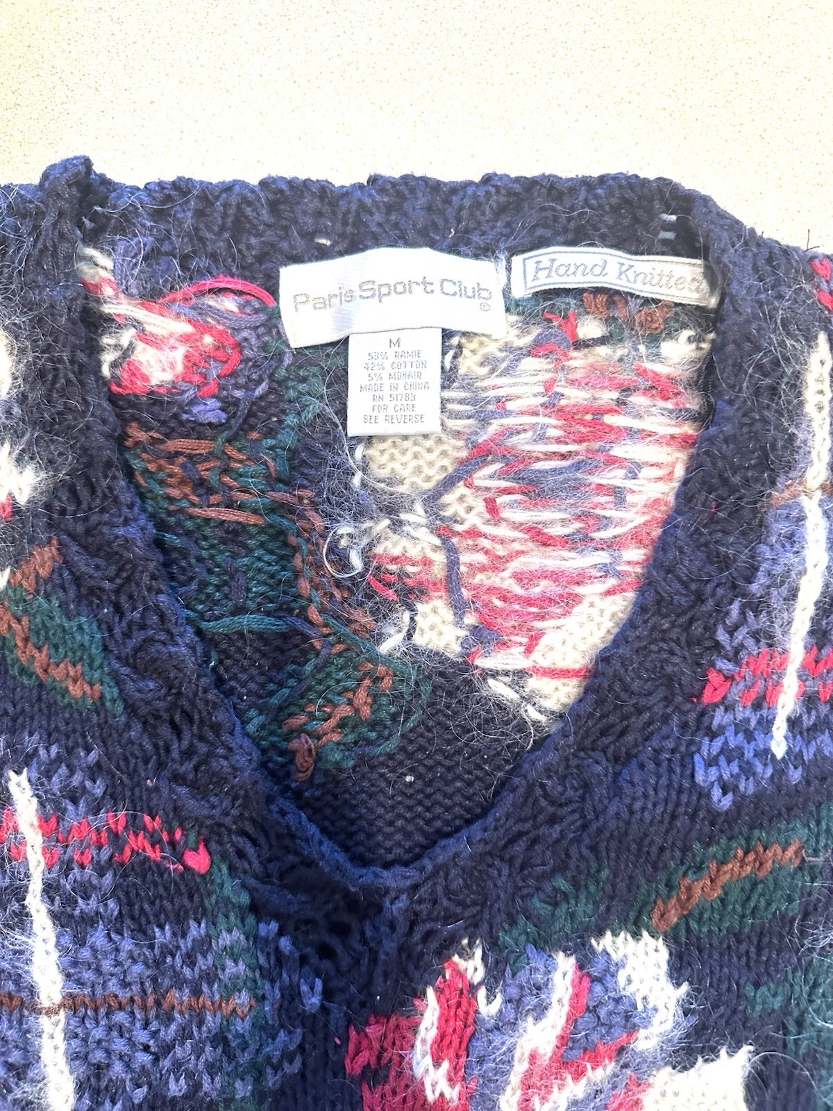 Vintage 80s Hand Knitted MOHAIR DESIGNER V-Neck Floral Sweater