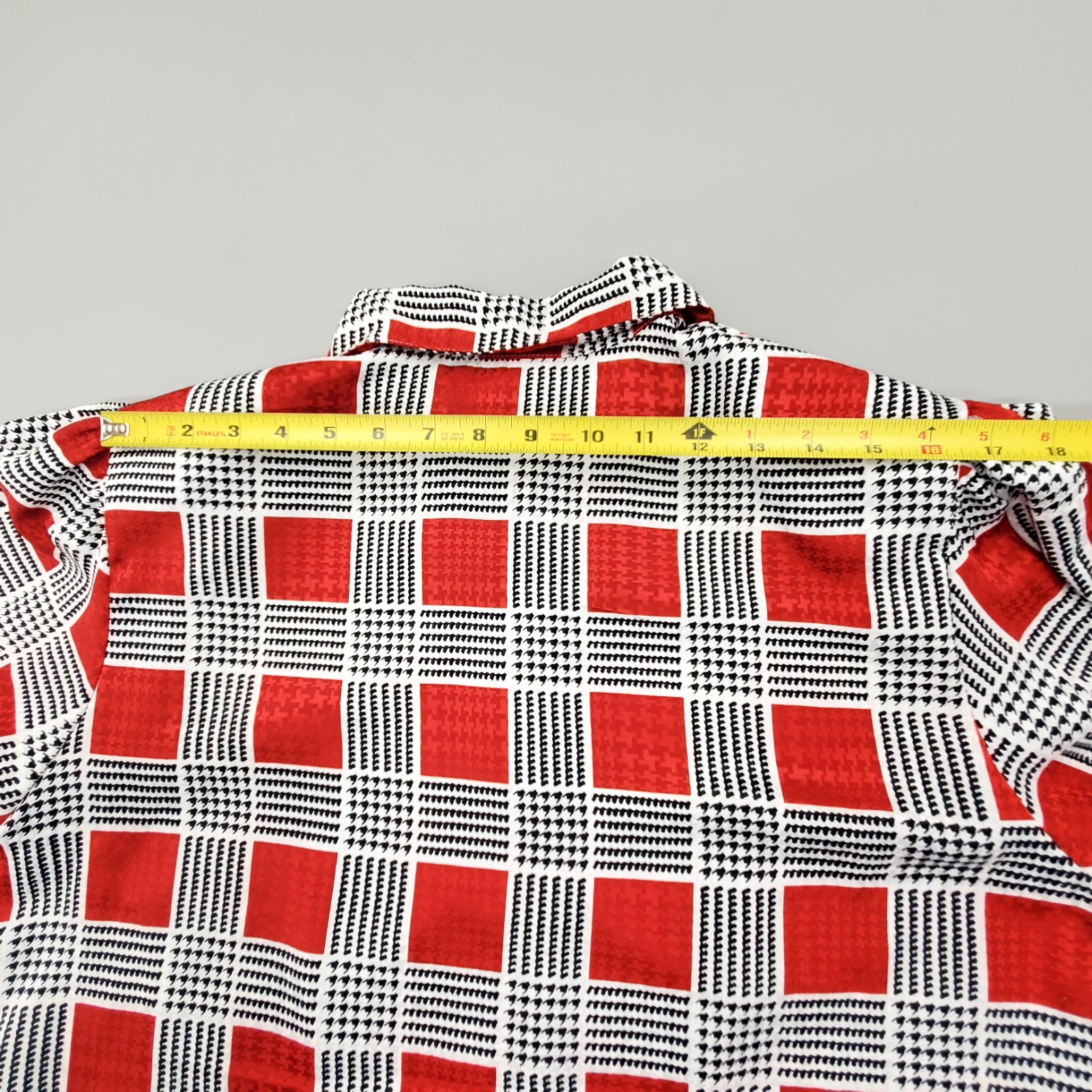 80s Koret Blouse Geometric Secretary Retro Bold Plaid Print Red Buttondown