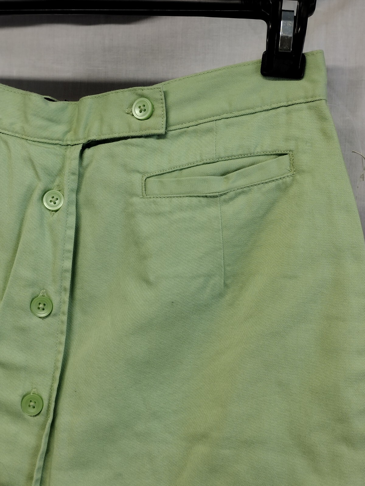 VINTAGE VAN HEUSEN SHORT PANTS SIZE 10 GREEN ZIP & BUTTON CLOSURE NWT 100%…