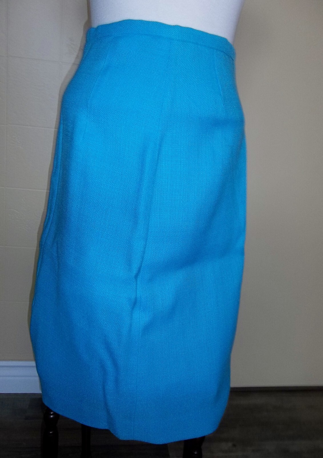 VTG 1960s Blue A Line Knee Length Skirt Fully Lined Textured Fabric Sz XSS/S NOS