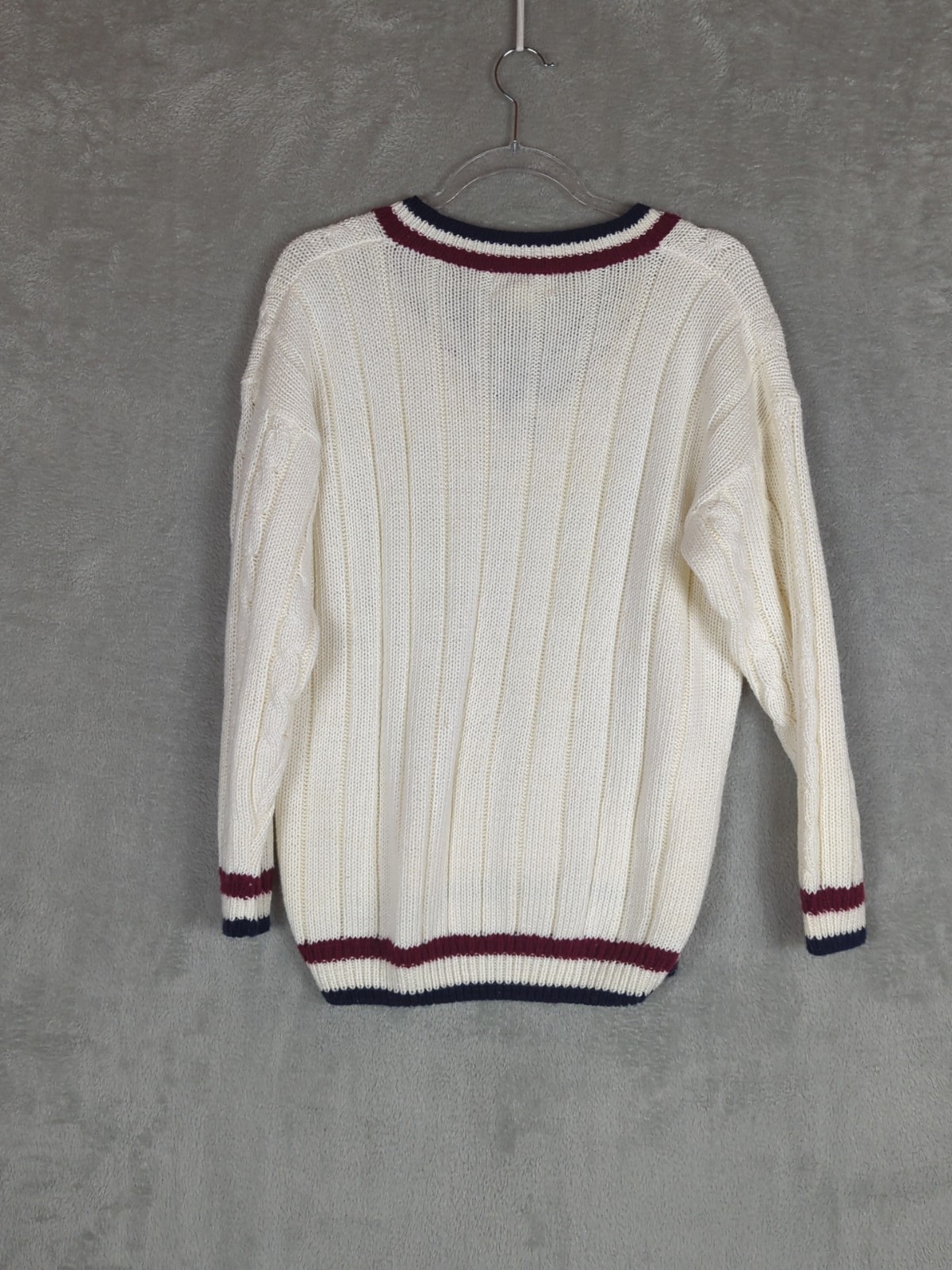 Vintage Cricket Varsity Tennis Sweater Cable Knit V Neck Womens L Preppy