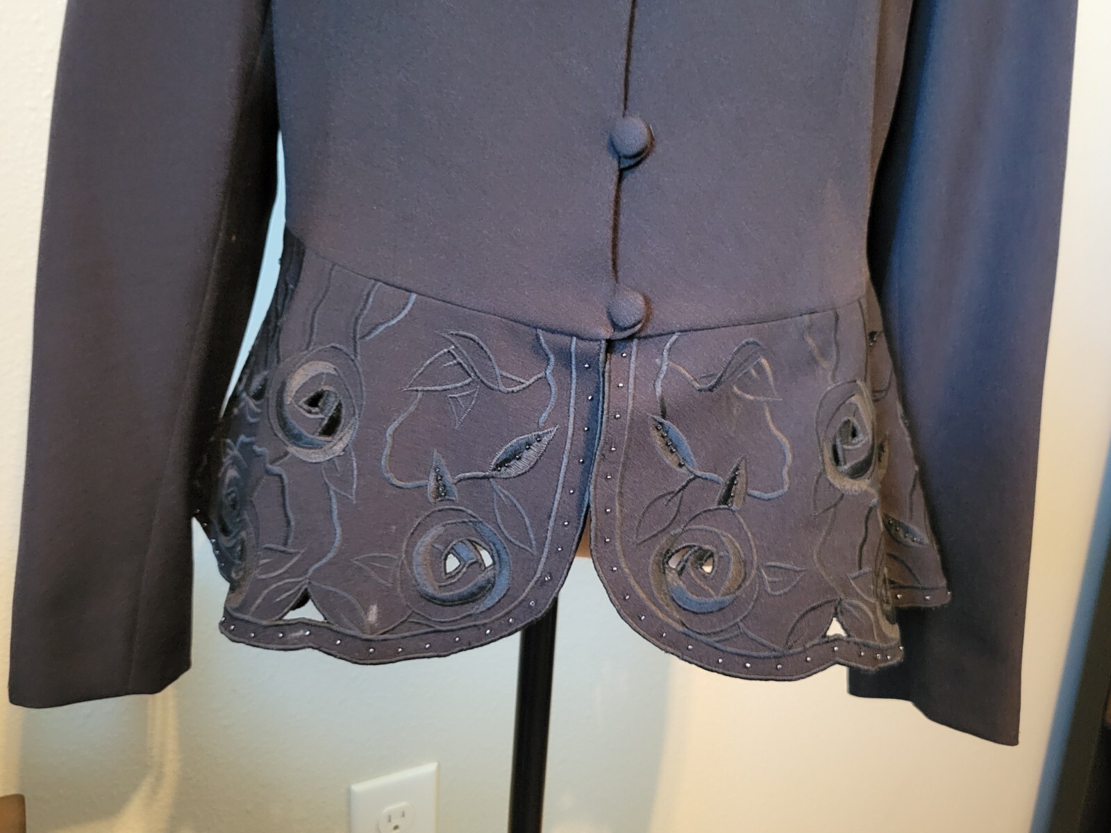 Vintage Black Blazer Peplum Scallop Cutout, Button Up By NYP Suits, Size 10