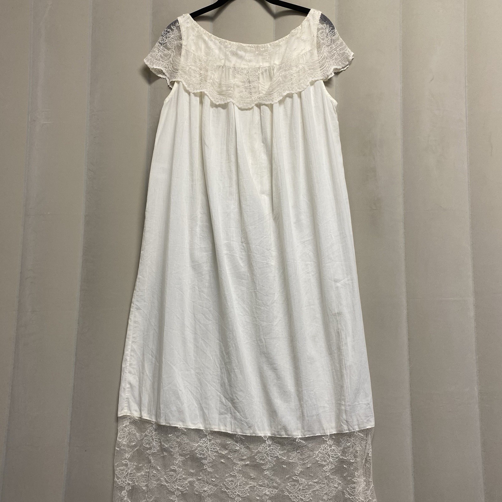 Vintage Eileen West Couture Queen Anne’s Lace Nightgown Slip Dress Small Lacy