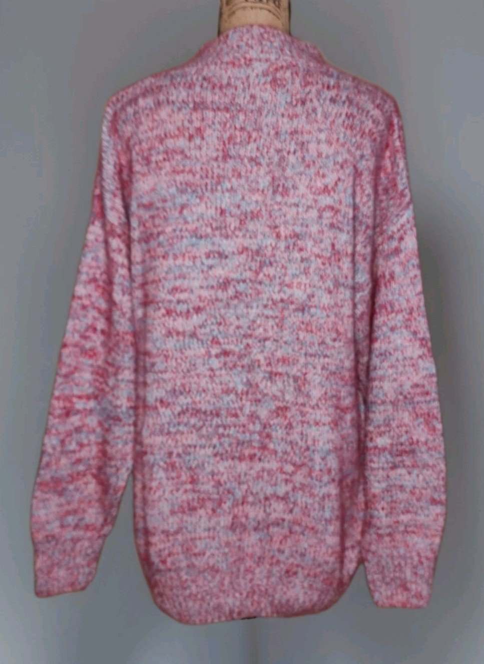 Vintage Majestic Intl – Soft Silk/Angora Blend Herringbone Knit Sweater – Size L
