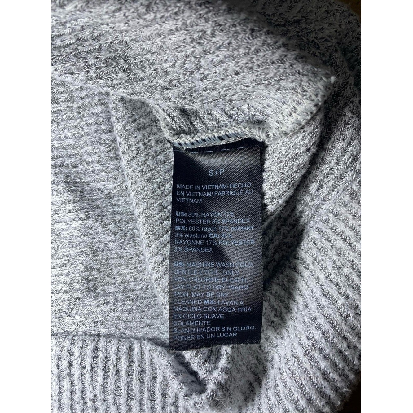 White House Black Market Grey Marled V-Neck Dolman Sleeve Crop Sweater