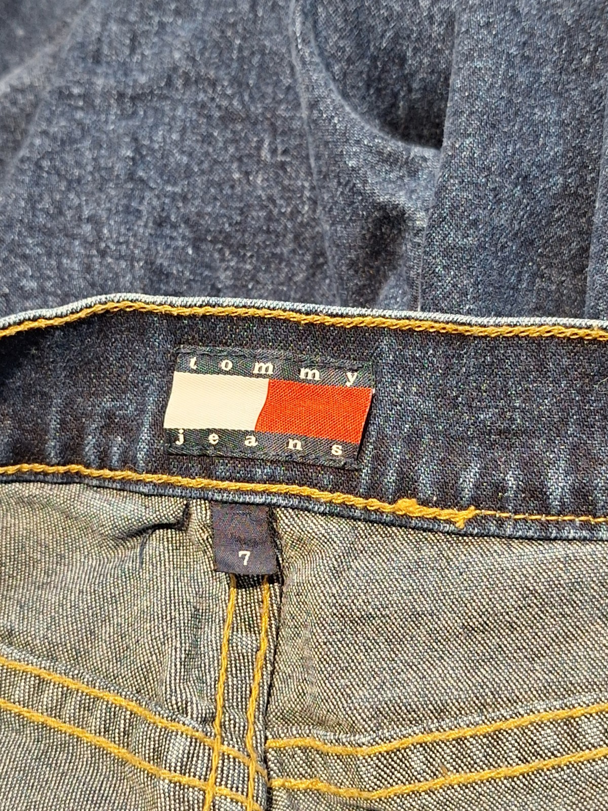 Vintage Tommy Hillfigure Jeans 2001 Size 7 Tall Dark Wash Cotton Blend Y2K