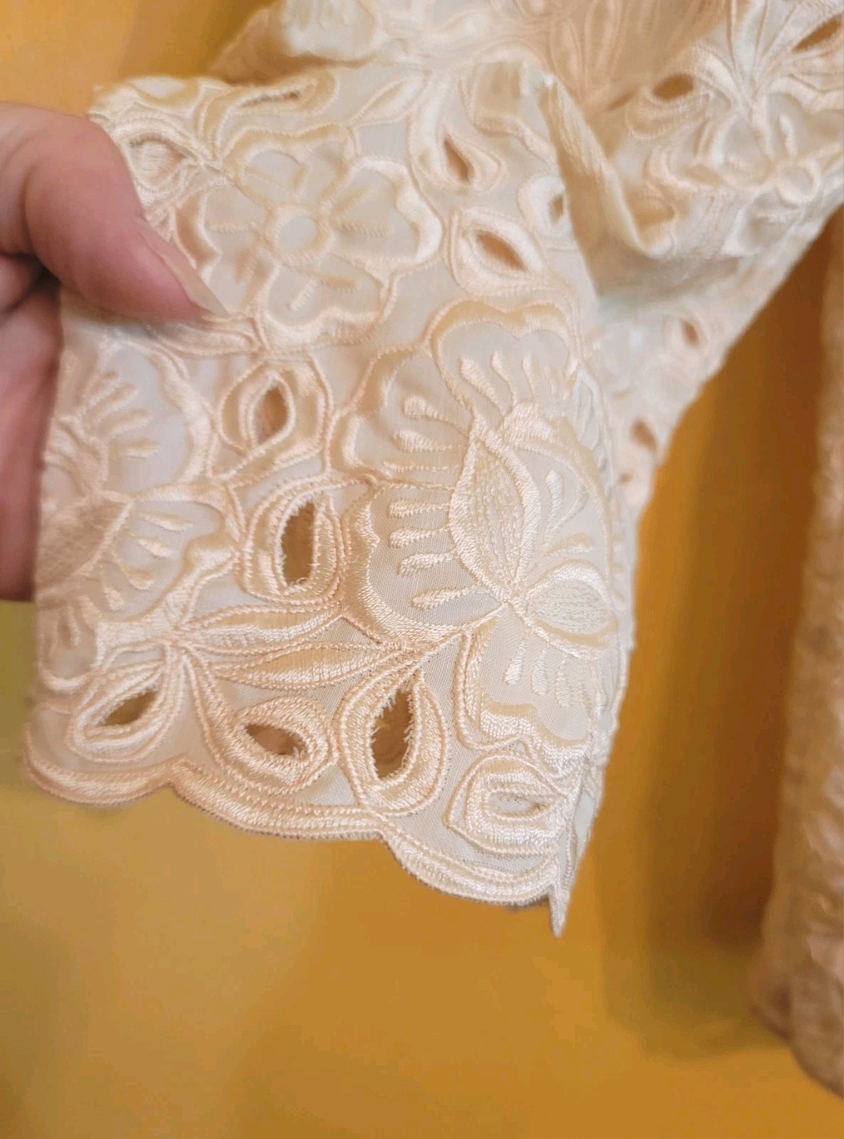Vintage Caro of Honolulu Jacket Eyelet Embroidered Lace Open Front Ivory Size S