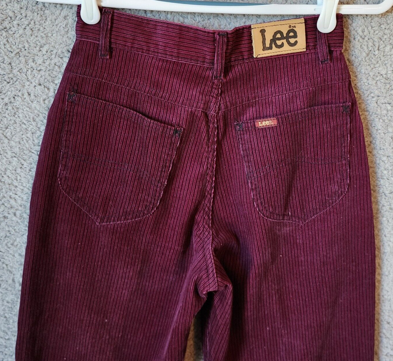 Vtg 70s Lee Women’s High Waisted Velvet Straight Jeans Pants Burgundy Striped 12