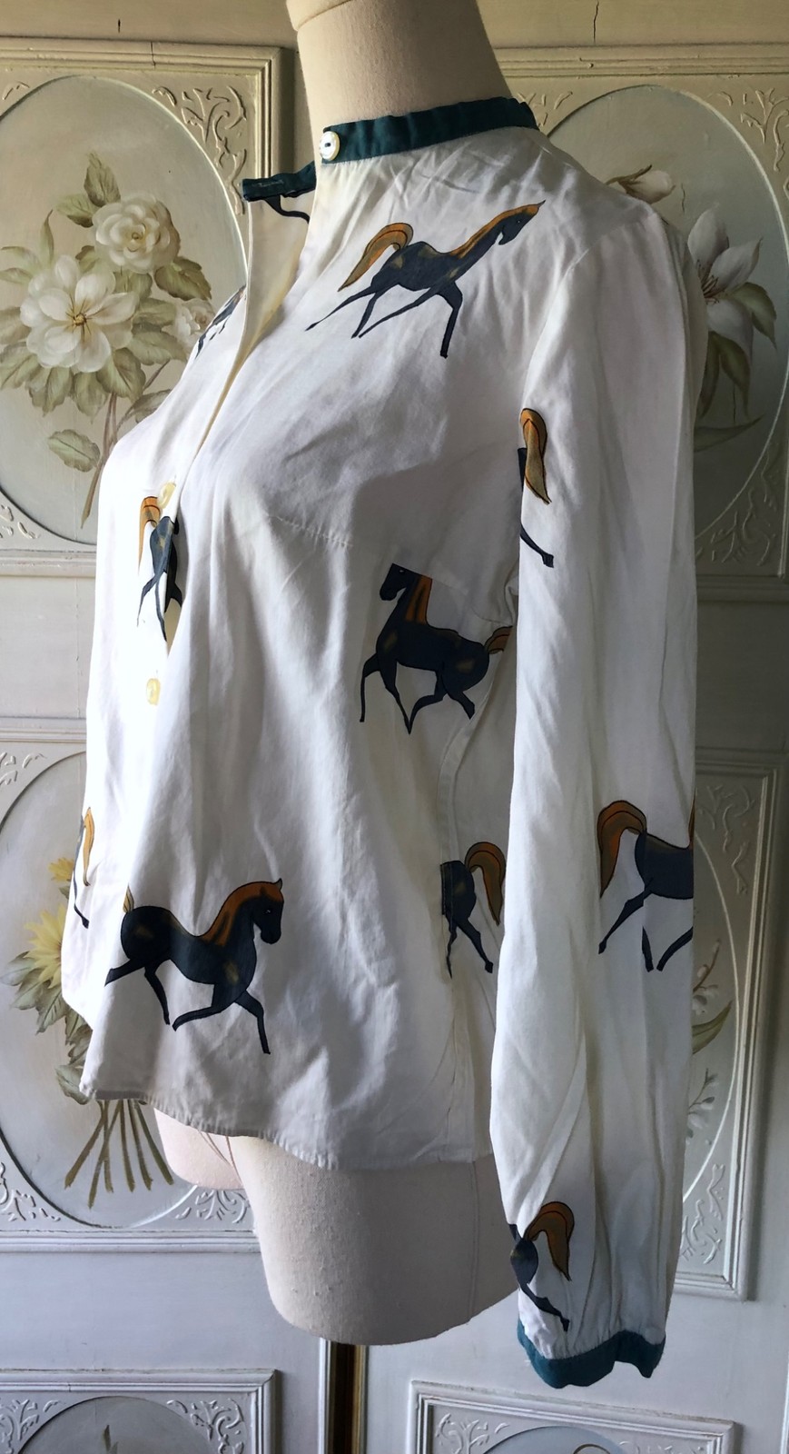 VTG 80s CRAZY HORSE SPORTSWEAR NOVELTY COTTON SHIRT HORSE PRINT CREAM BLUE 11/12