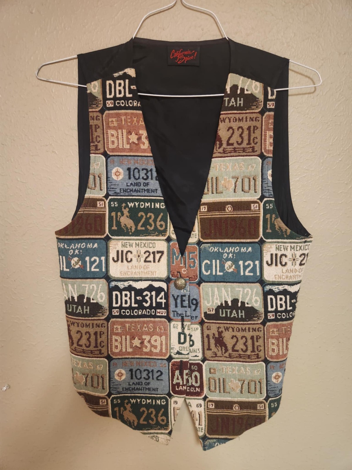 VINTAGE CALIFORNIA SPICE LICENSE PLATE Womens Vest large