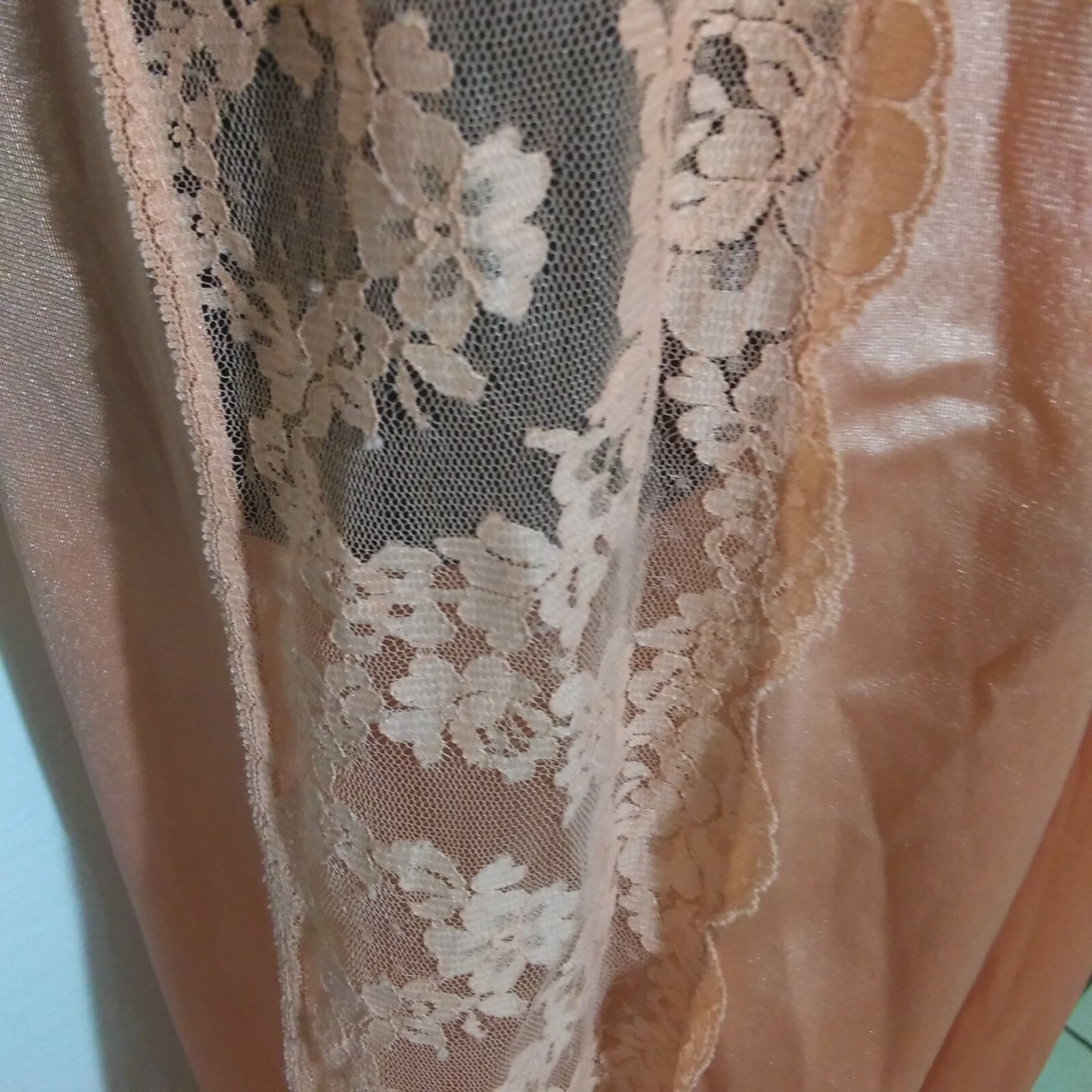 Gossard Artemis Vintage Long Peach Night Gown Lace Women’s Size M Petite Bust 34