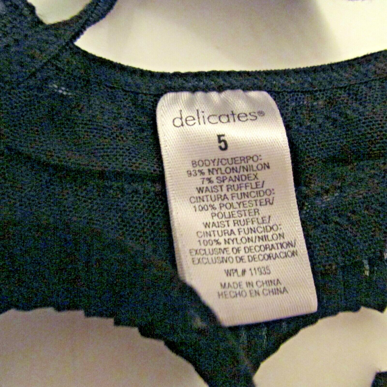 JC Penney Delicates J8365 Black Nylon Ruffled V-G-String Bikini Thong Panties 5