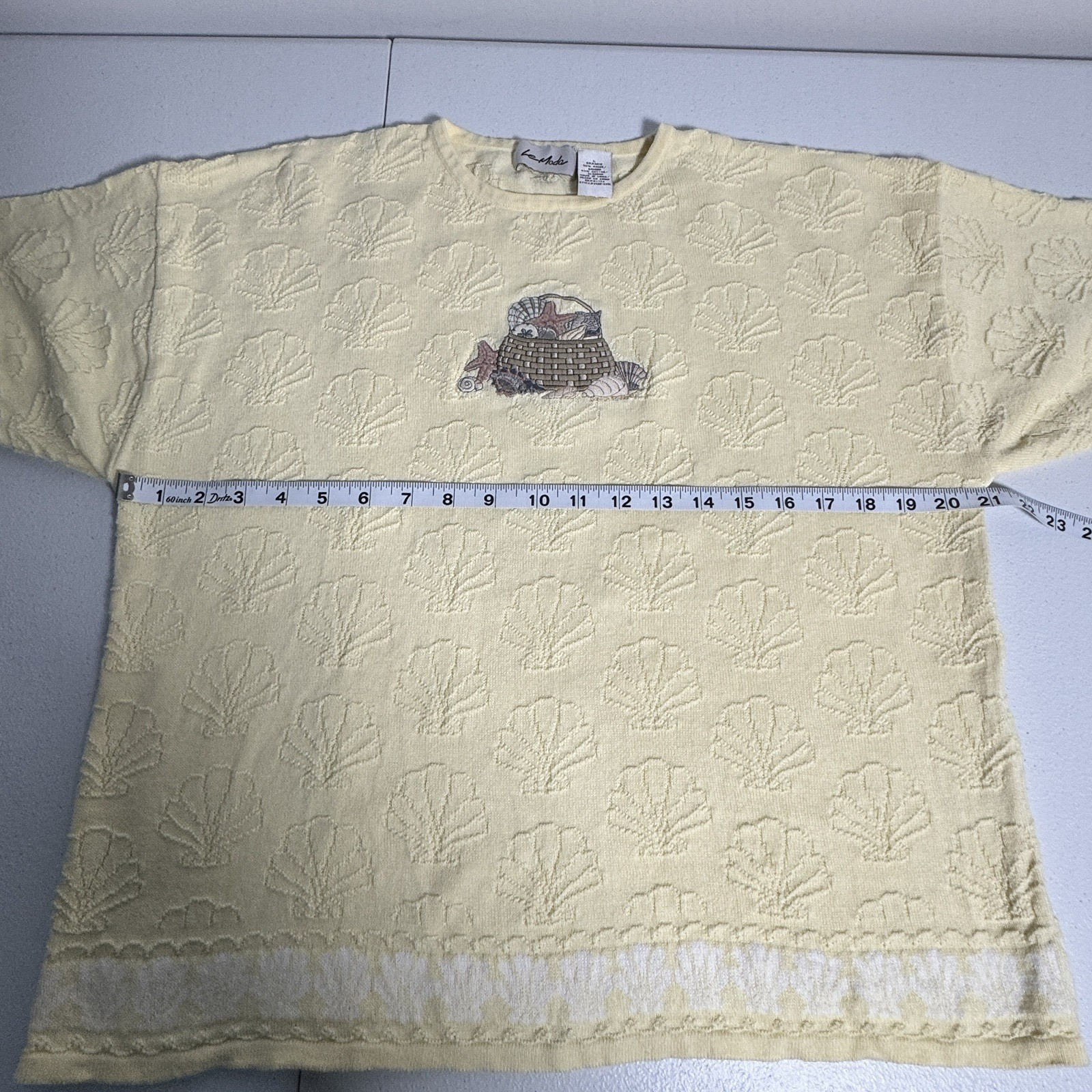 Vintage La Moda Cotton Ramie Textured Shell Motif Knit SS Sweater Yellow Sz L
