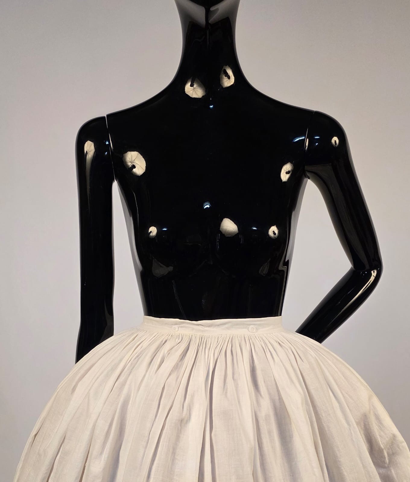 CIVIL WAR 1860’S WHITE COTTON SKIRT W FULL VOLUME