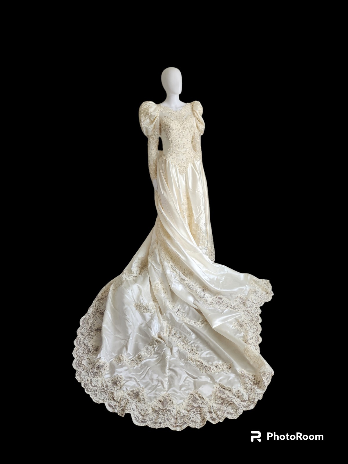 Vintage 90s Wedding Satin Beaded Puff Sleeve Gown Dress Cathedral Train W24″