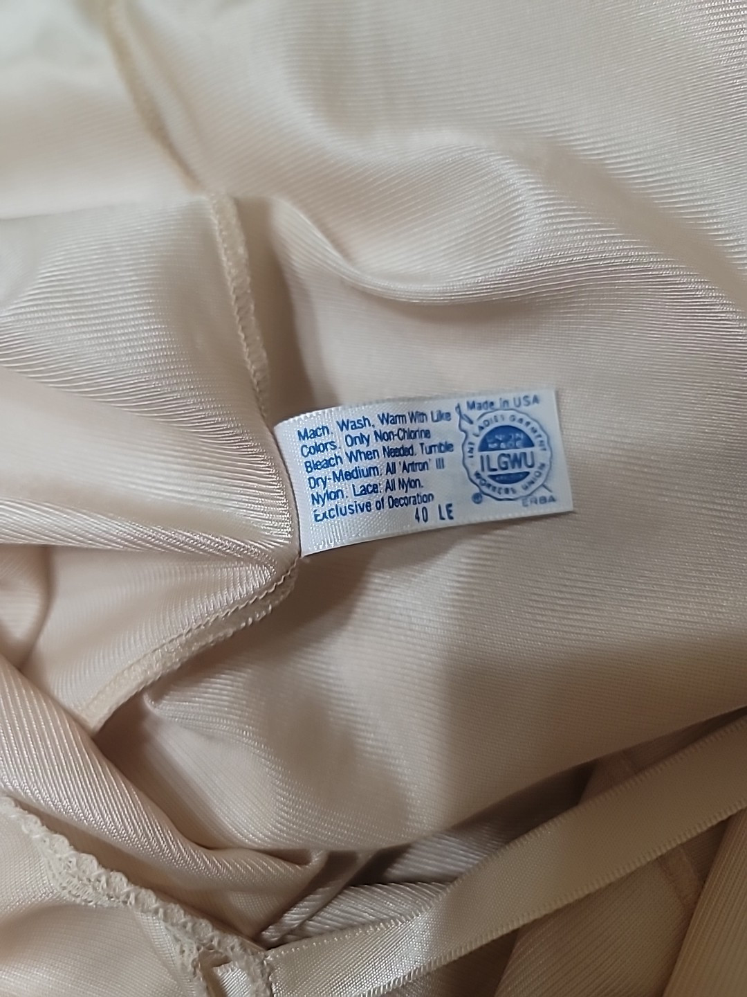 VTG JC Penney Full Slip Nylon Lace Beige Skin Tone Lingerie Dress Slip 34 FLAW
