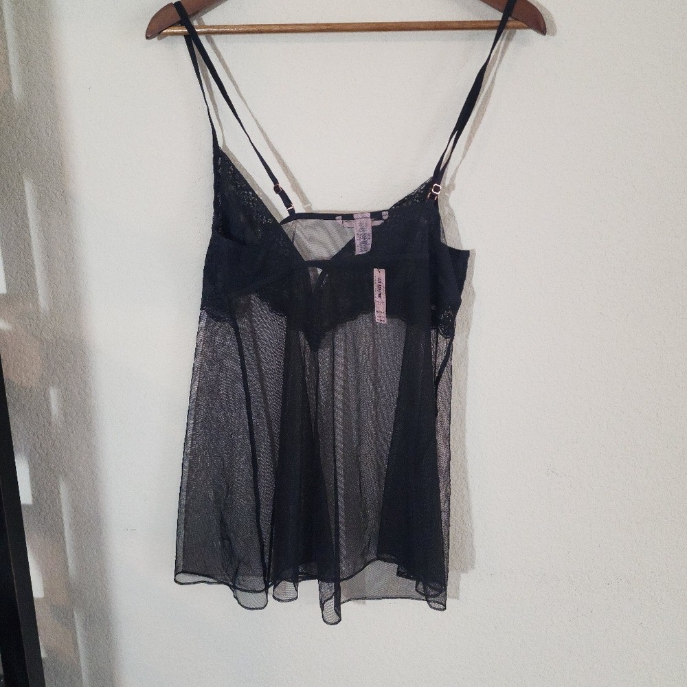 Victorias secret large nwt. Bin 20