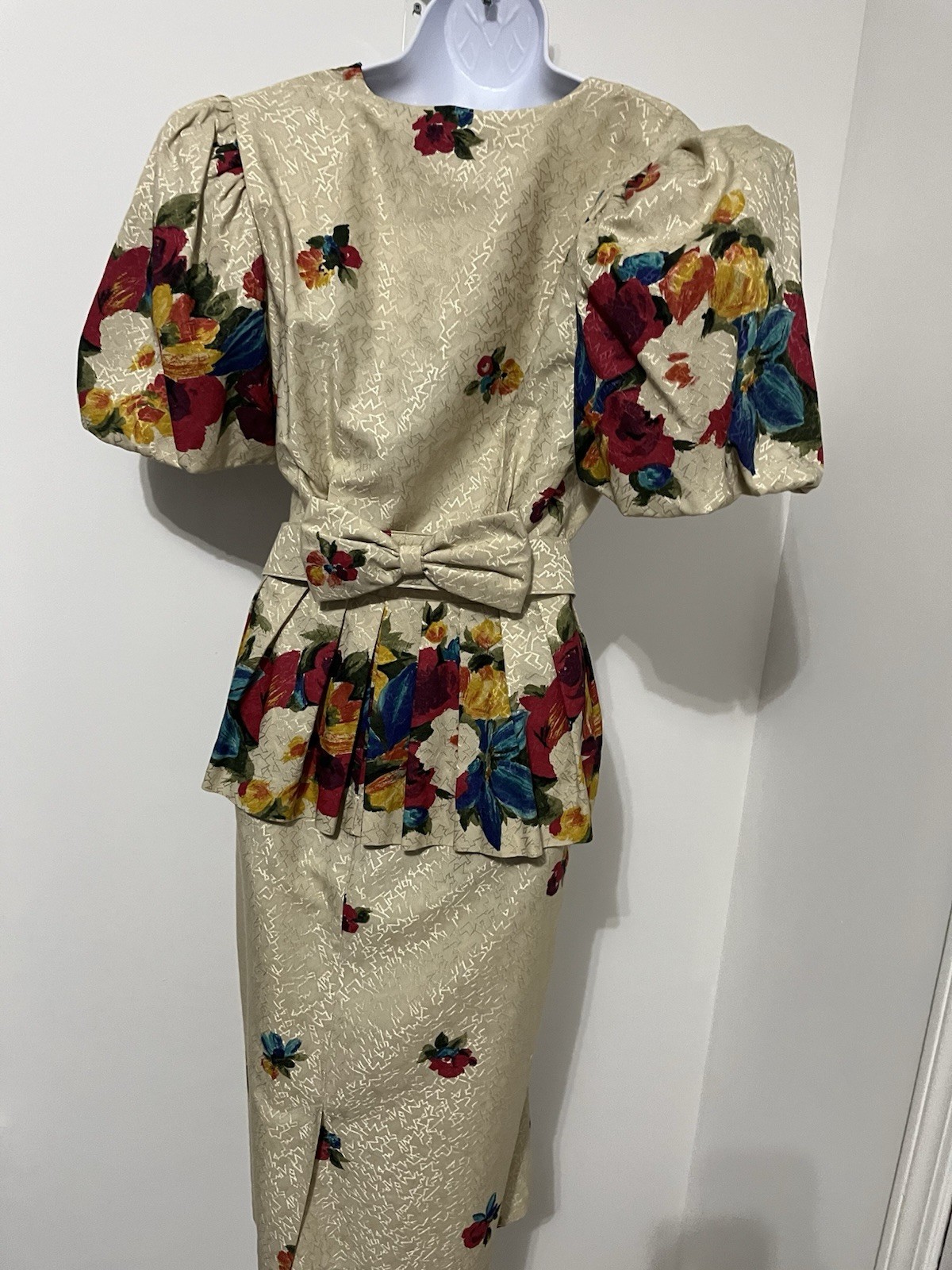 Antara Vintage Made in USA 80s Floral Peplum Dress Beige Multi-Color 9/10