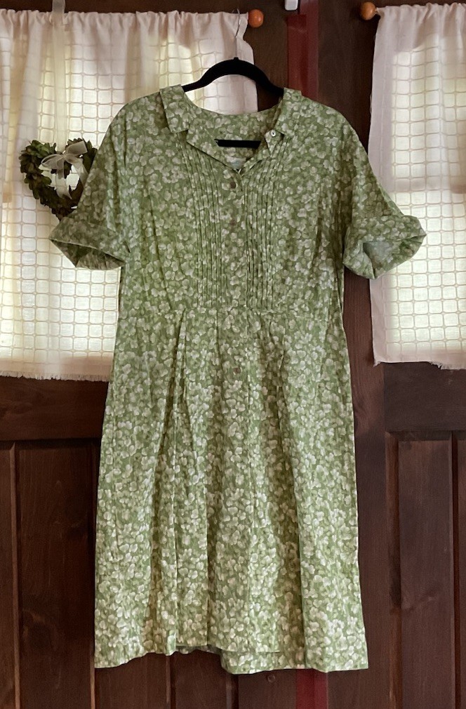 Vintage 1950-60 Plus Size Cotton Green Floral Dress 4 U Hollywood,theatre Costum