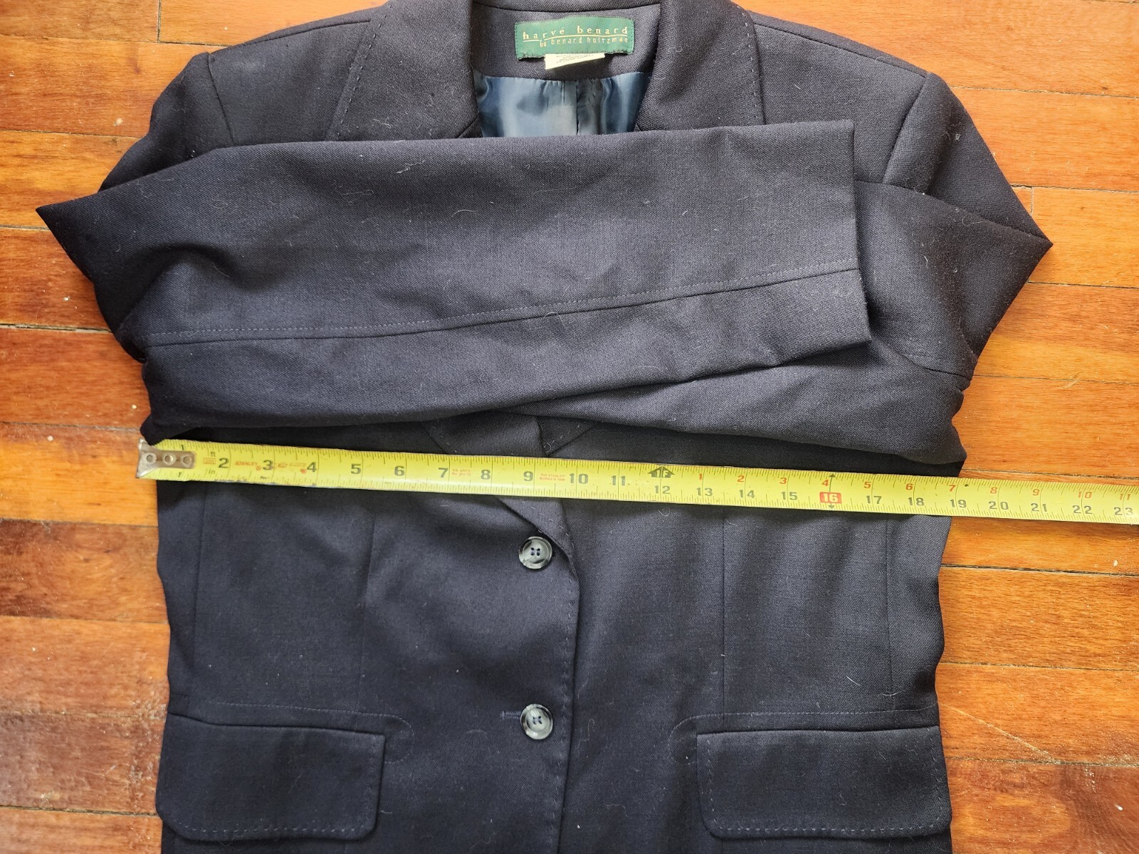 Vintage Harvé Bernard Navy Blue Wool Blazer – Size 10 – Classic And Elegant