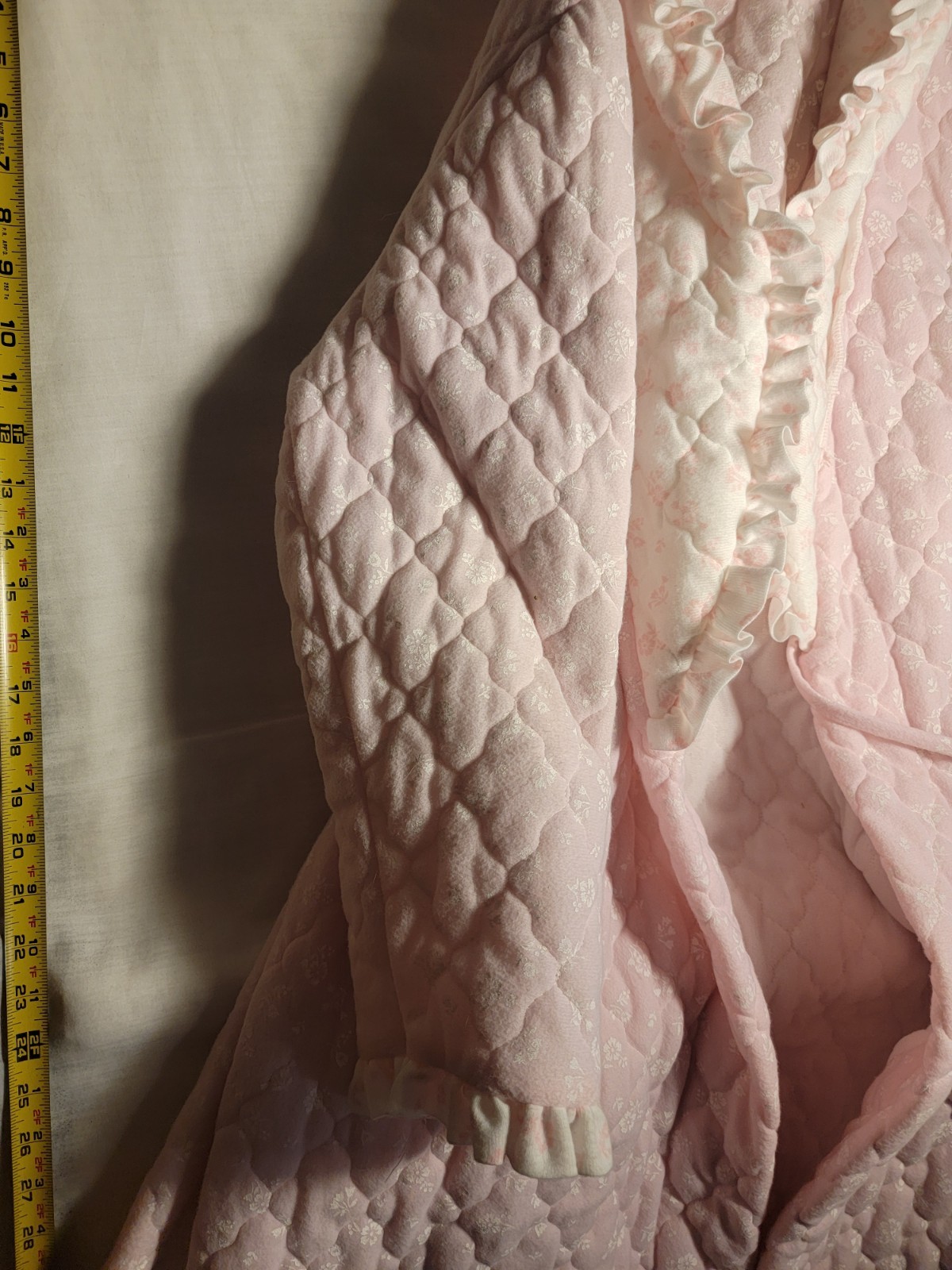 Vintage SANRINA LiIGHTPink & White Long Robe Belted GOLDEN Girls/Grandmacore