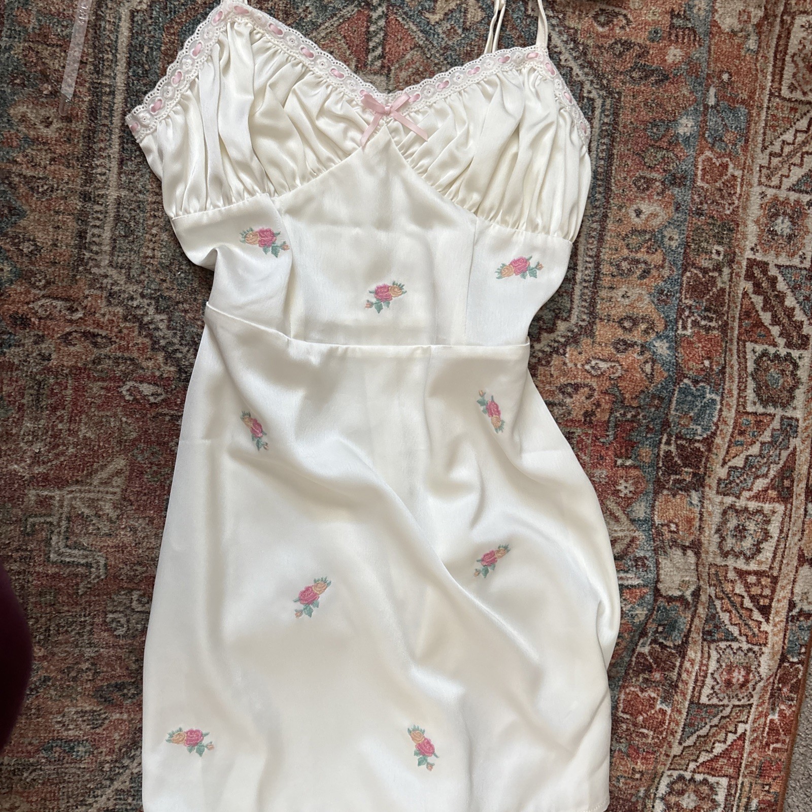 Emory Park Ivory Satin Slip Dress Floral Embroidery Pink Trim Size S No Stains