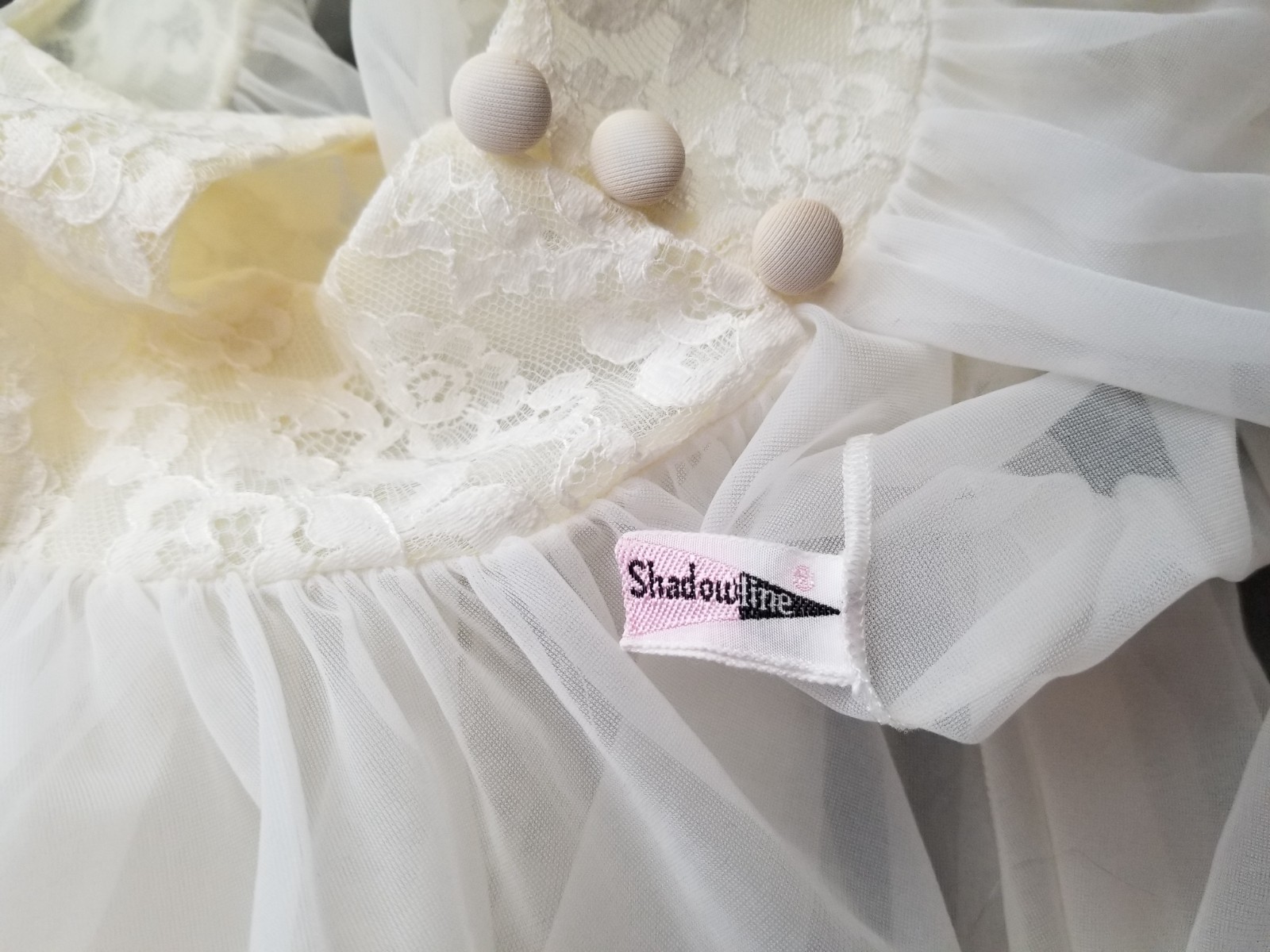 Vintage 1950’s Pale Cream Lace Trimmed Sheer Peignoir by Shadowline ~ Ladies Sm