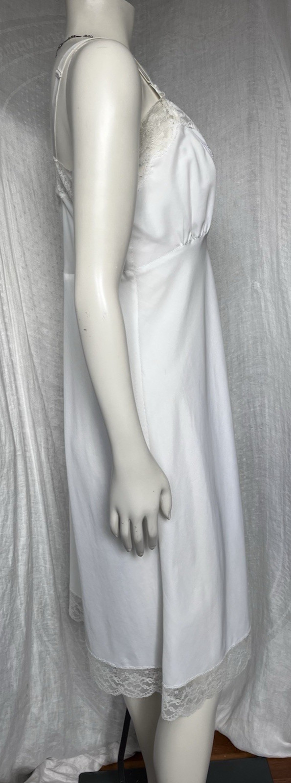 Vintage Slip Dress Gown Lace Floral Embroidery Cream Classic 60s Glamour Size 36