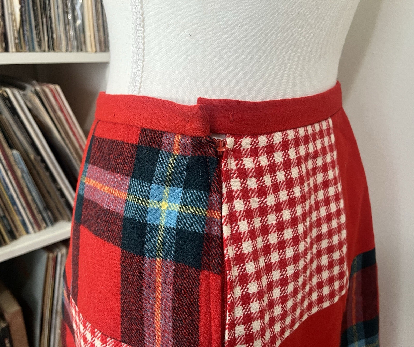 Vintage 70’s Agile Florence Walsh Wool Red Multi Plaid Patchwork Skirt Women’s 4