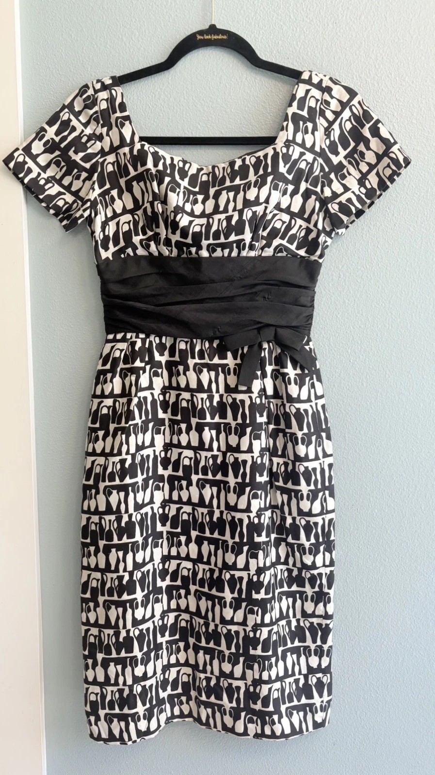 Vintage 1960s Blck & White Silk Wiggle ruched waist Dress XS Vases Print