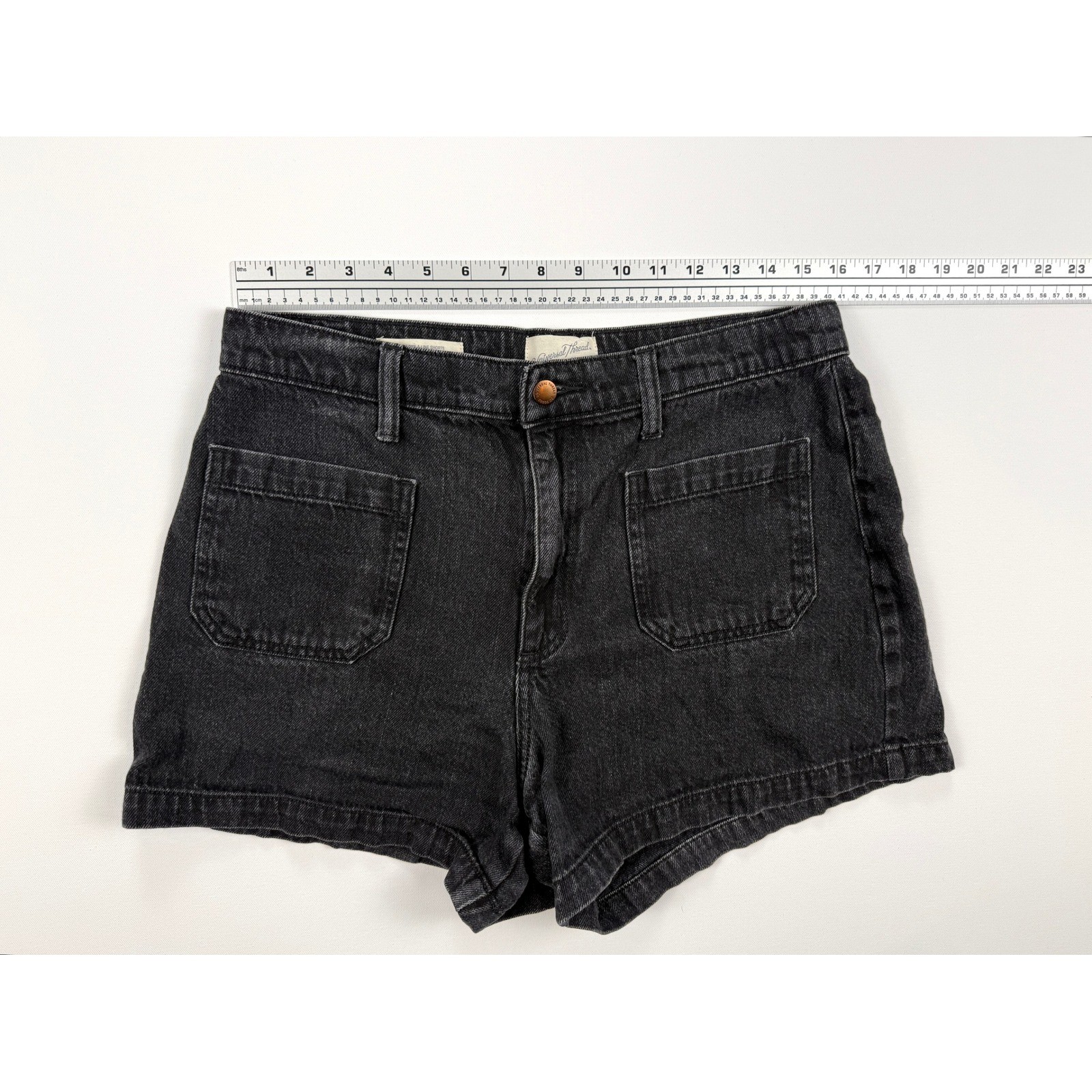 UNIVERSAL THREAD Women’s Sz 12R 31w Black High Rise Utility/Cargo Shorts #1709