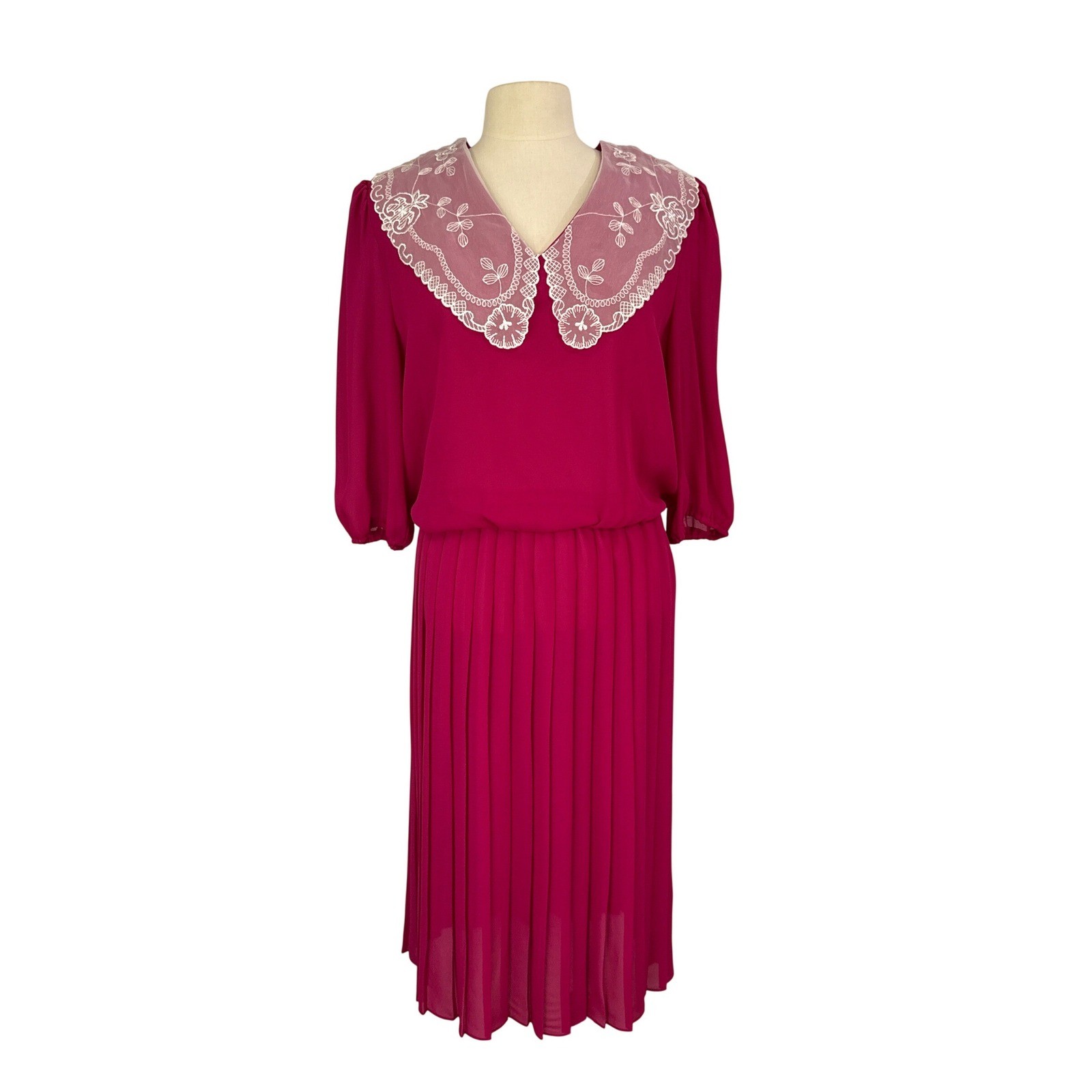 Vintage La Jones of America Pink Pleated Dress Lace Pilgrim Collar Secretary 80s