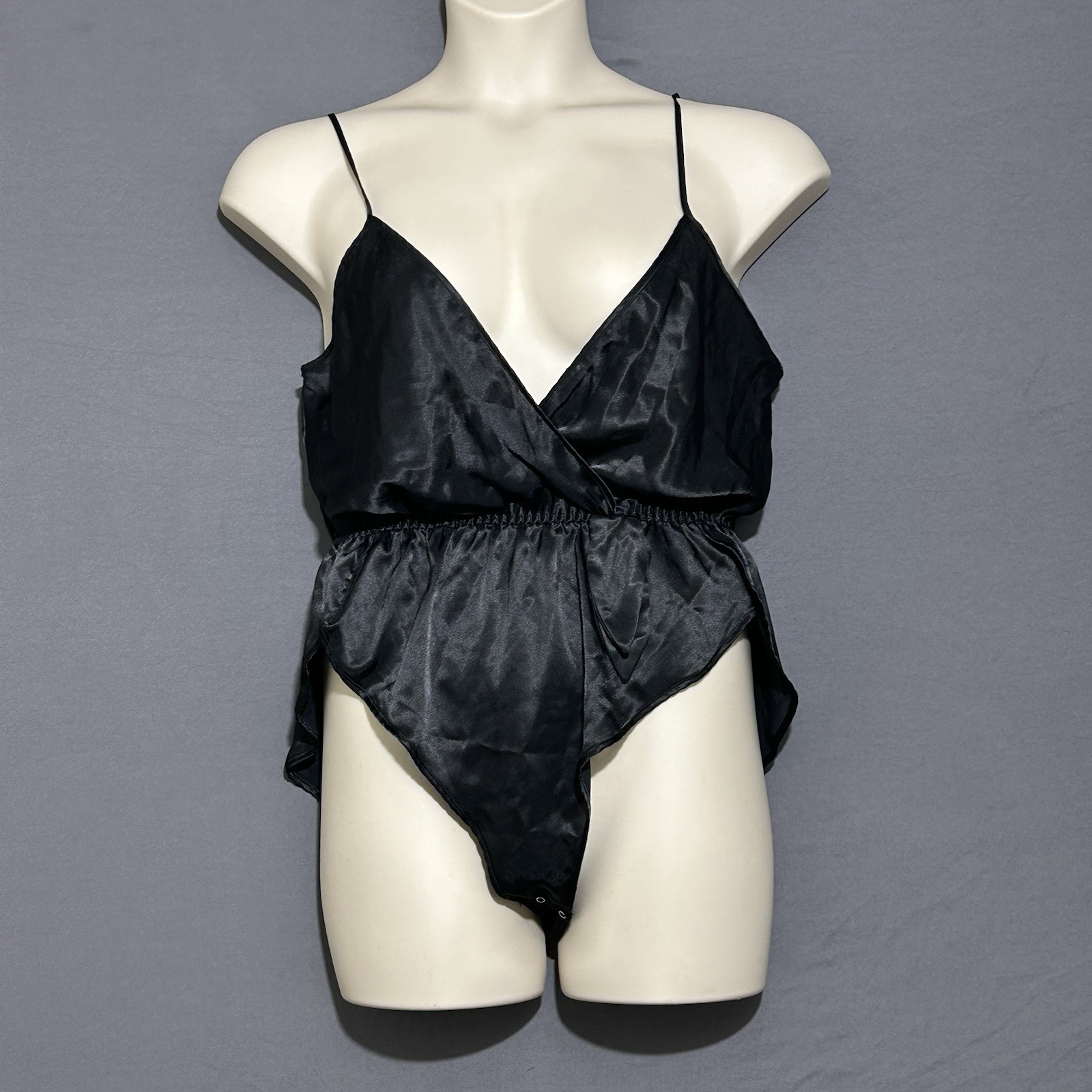Delicates Vintage Lingerie Bodysuit Sz Medium 12/14 Black ILGWU Satin Teddy