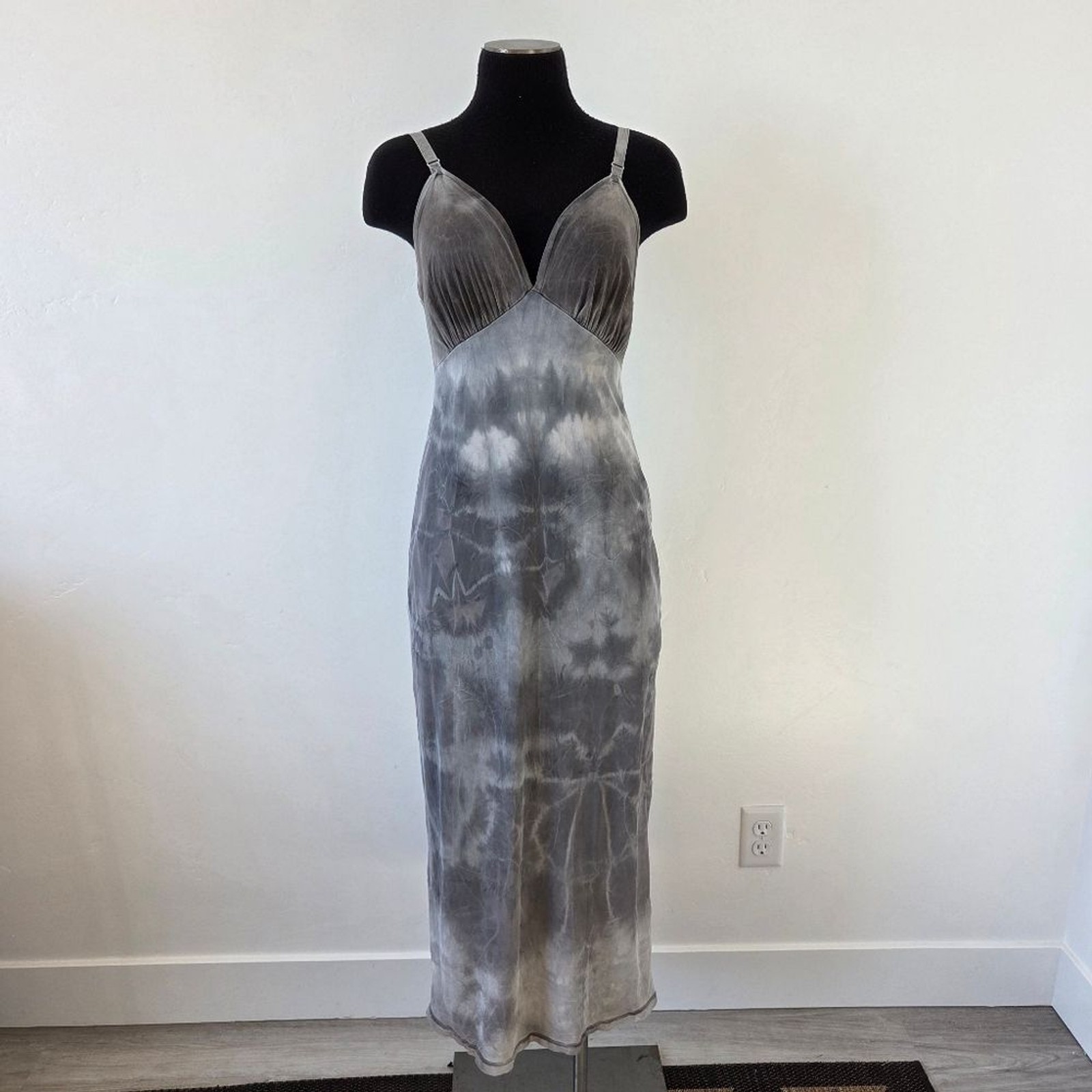 Vintage LeVoy’s Silk Slip Dress Maxi Gray Tie Dye 1970s 1980s Lingerie Hippie XS