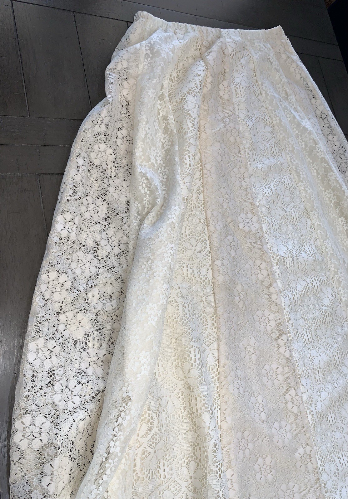 B8 VTG S/M Carefree Fashions Lace Long Maxi Full Skirt Bohemian Prairie Festival