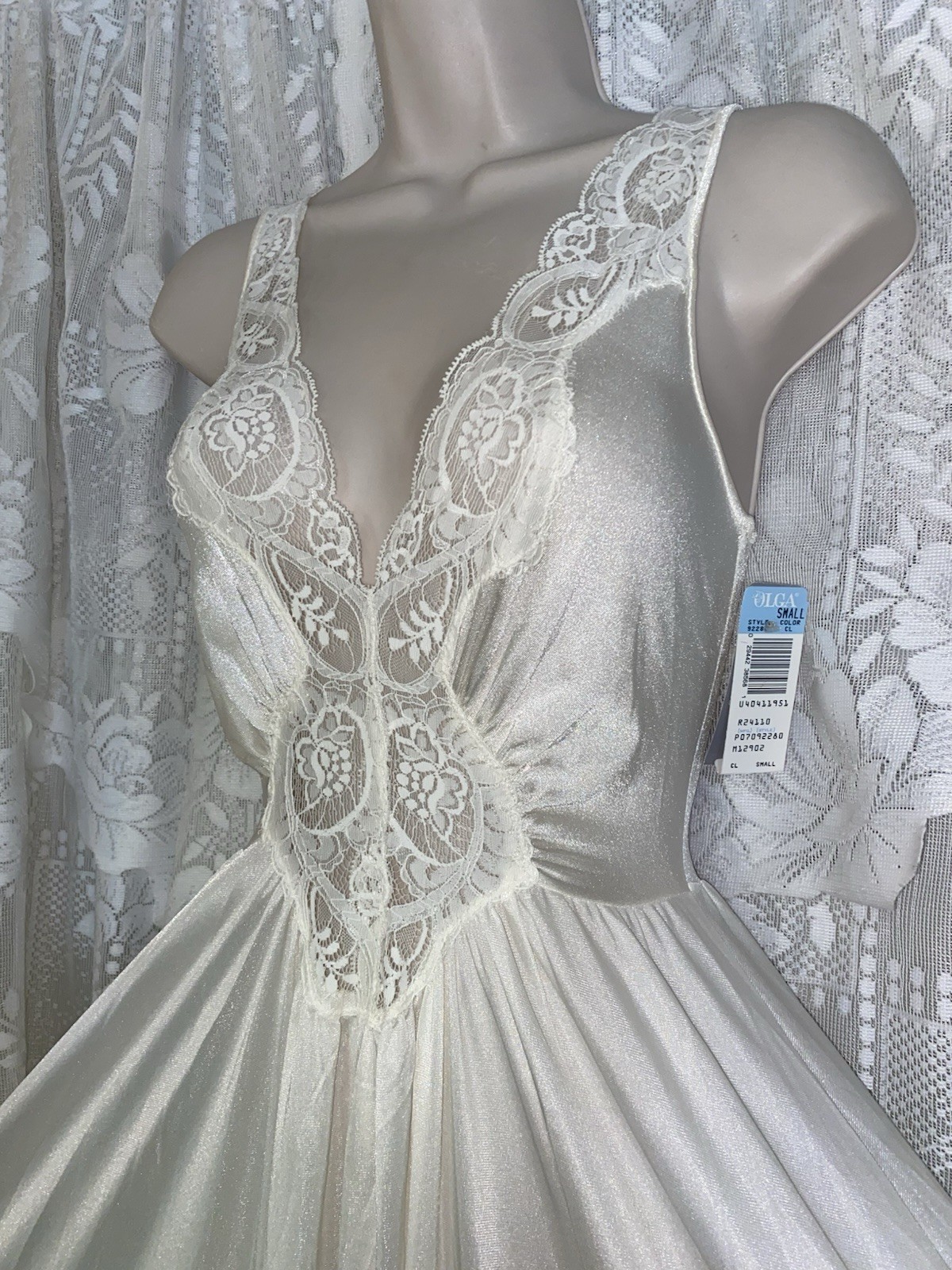 VTG NWT S OLGA Bridal IVORY Classic FULL Swp Nylon Nightgown Negligee Gown 92280