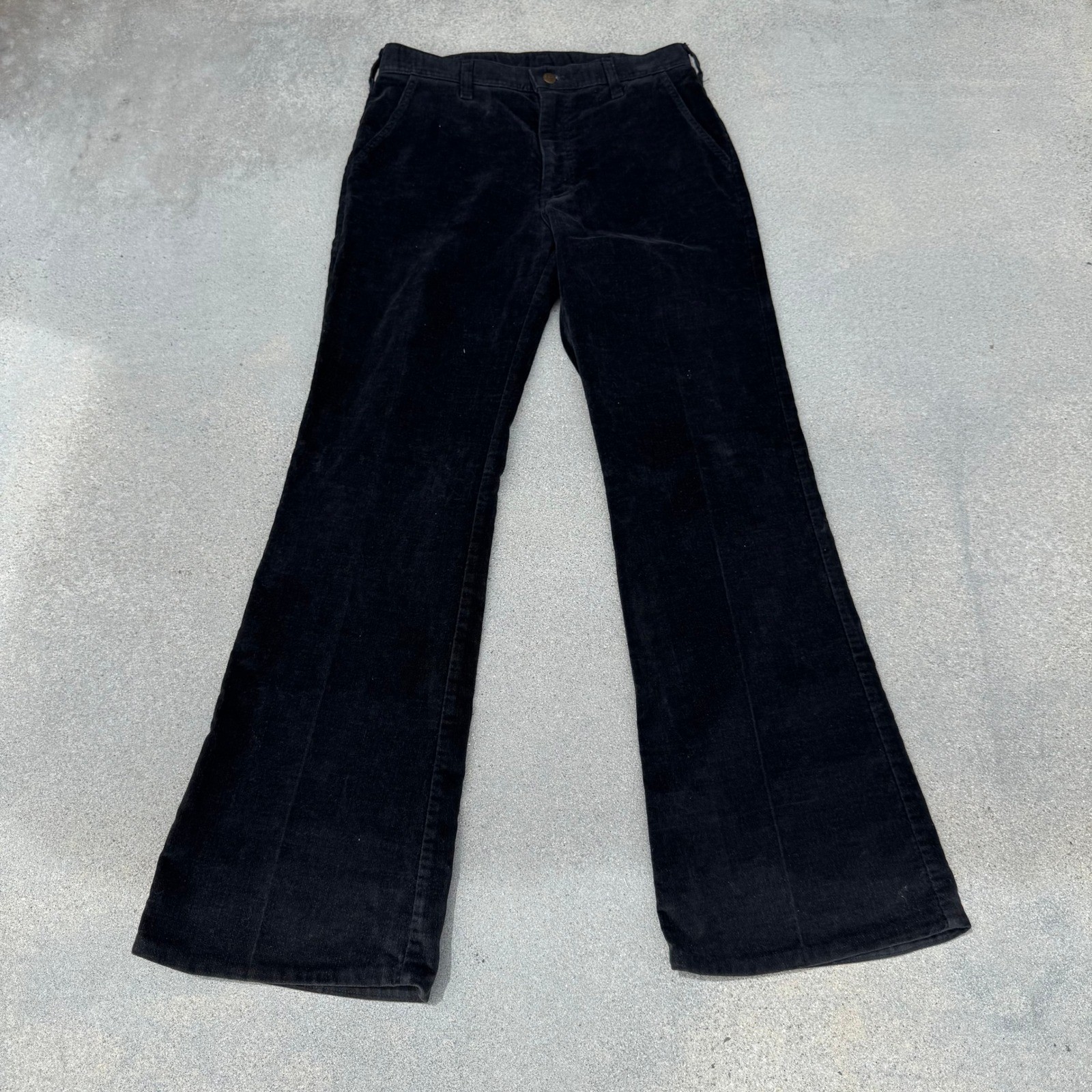 Vintage Lee Black Corduroy Flare Pants High Waisted Union Made Womens 31×31.5