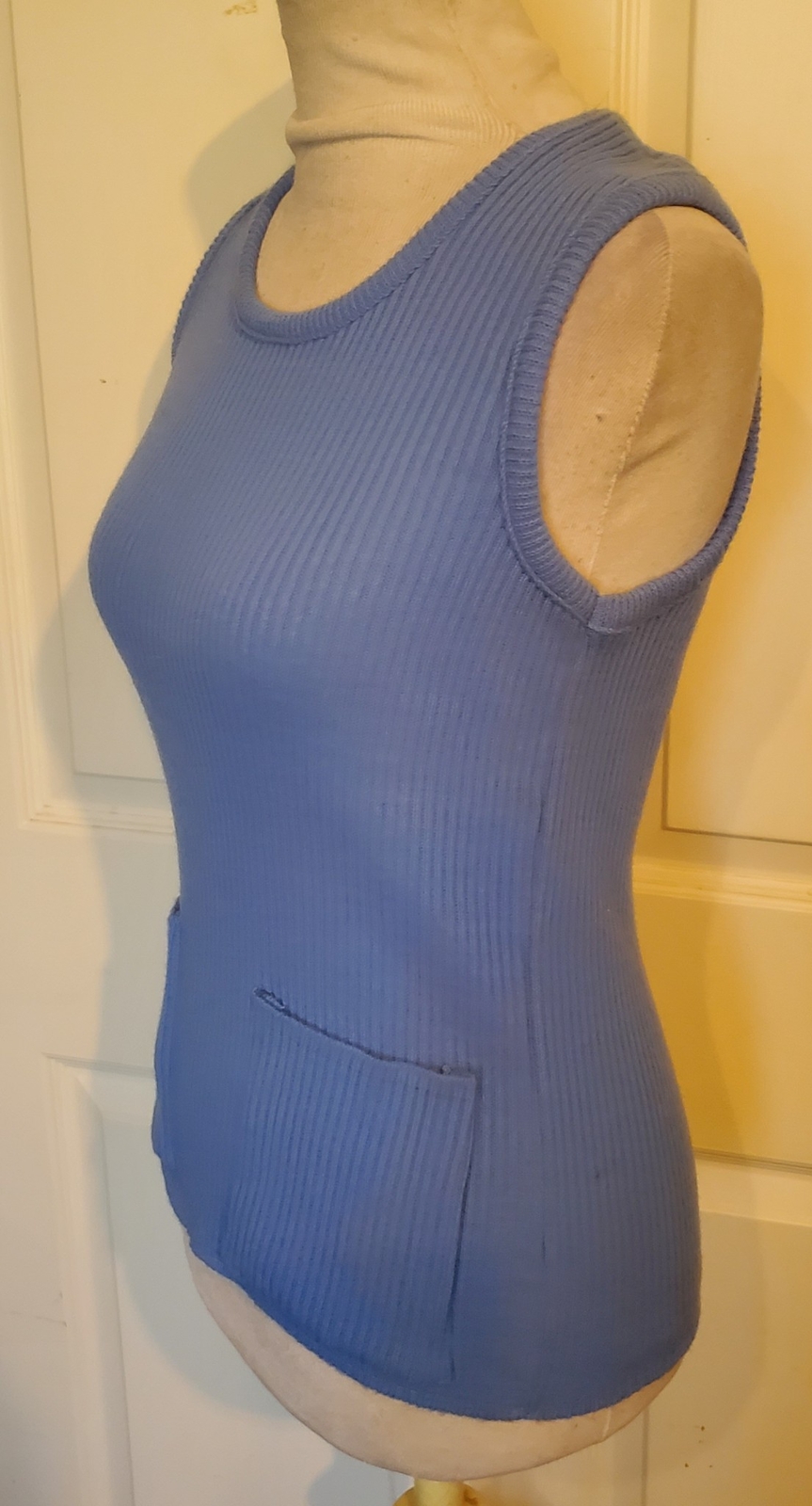 Vintage Blue Knit Sleeveless Ribbed Pullover Top Anu Jr. 7 B34